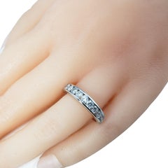 14 Karat Weißgold Diamant-Hochzeitsring