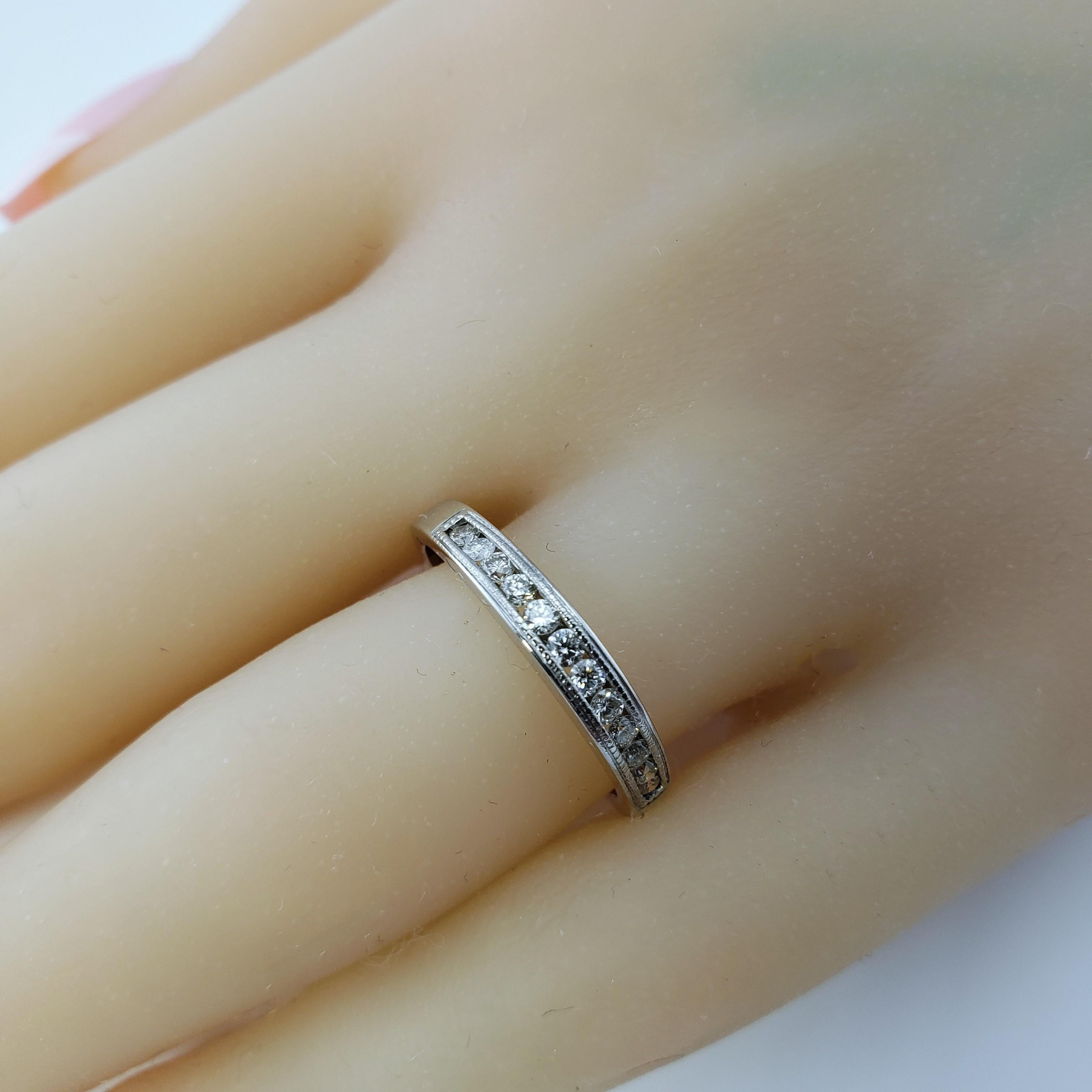 14 Karat White Gold Diamond Wedding Band Ring For Sale 3