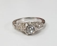 14 Karat White Gold Diamond Wedding Vintage Looking Ring