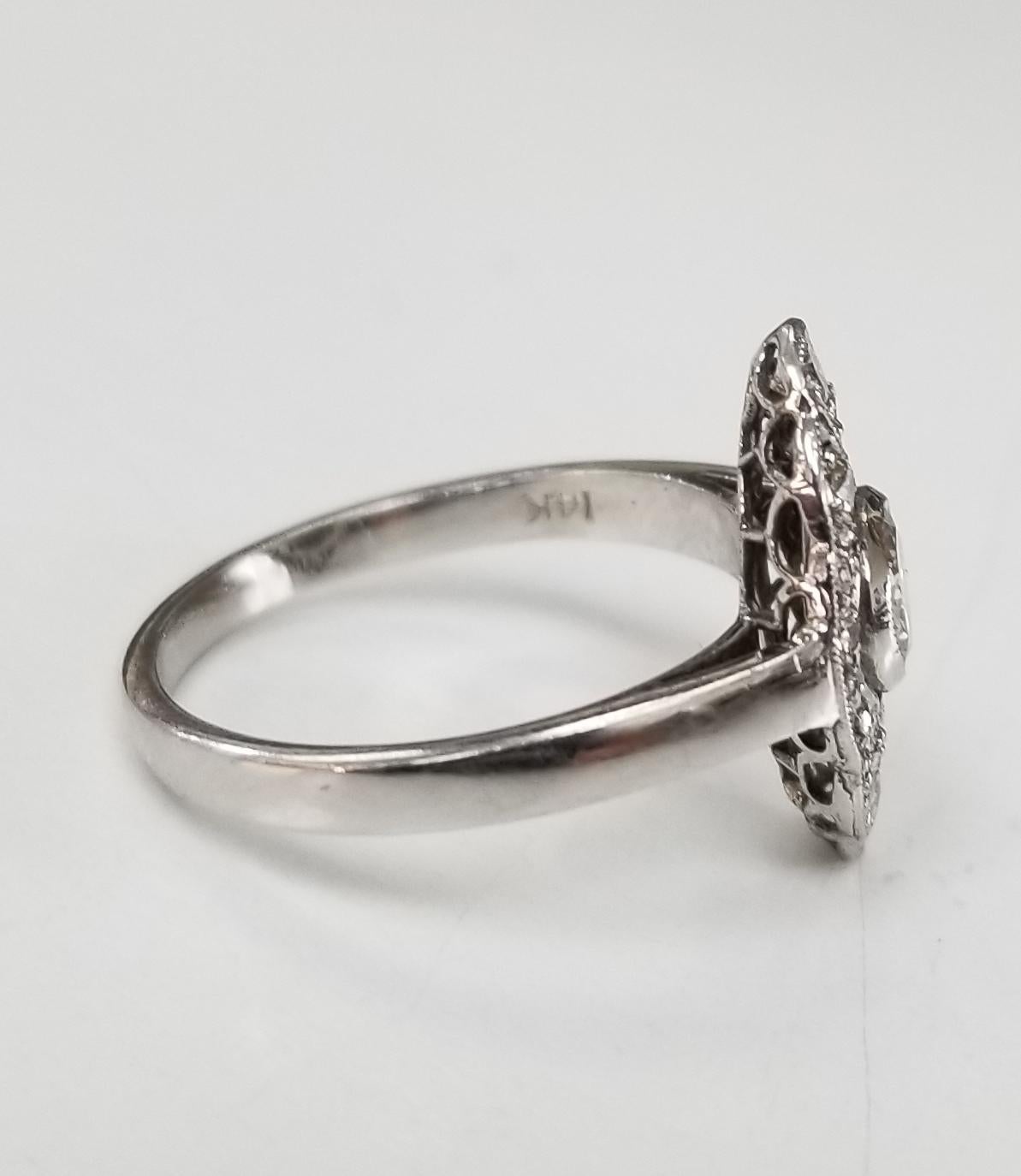 Rétro Bague de mariage vintage en or blanc 14 carats avec diamants en vente