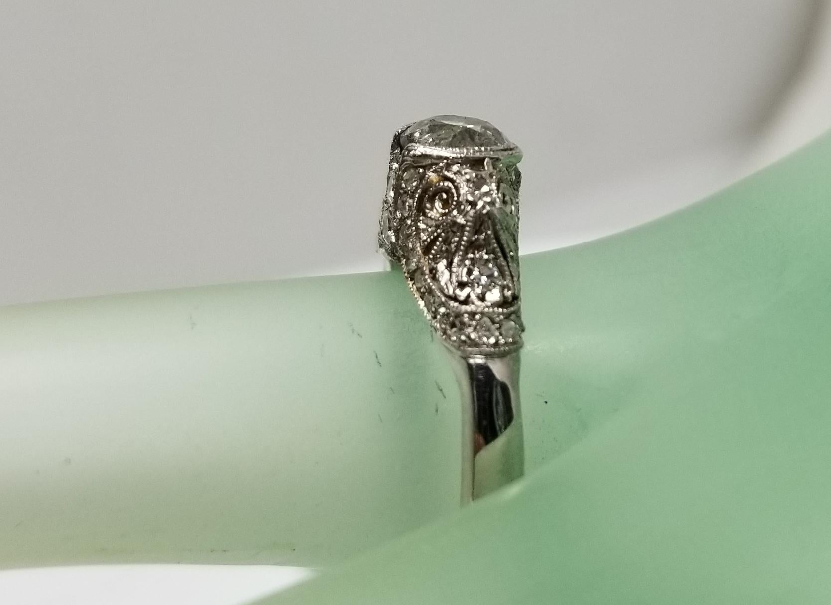 14 Karat White Gold Diamond Wedding Vintage Looking Ring For Sale 2