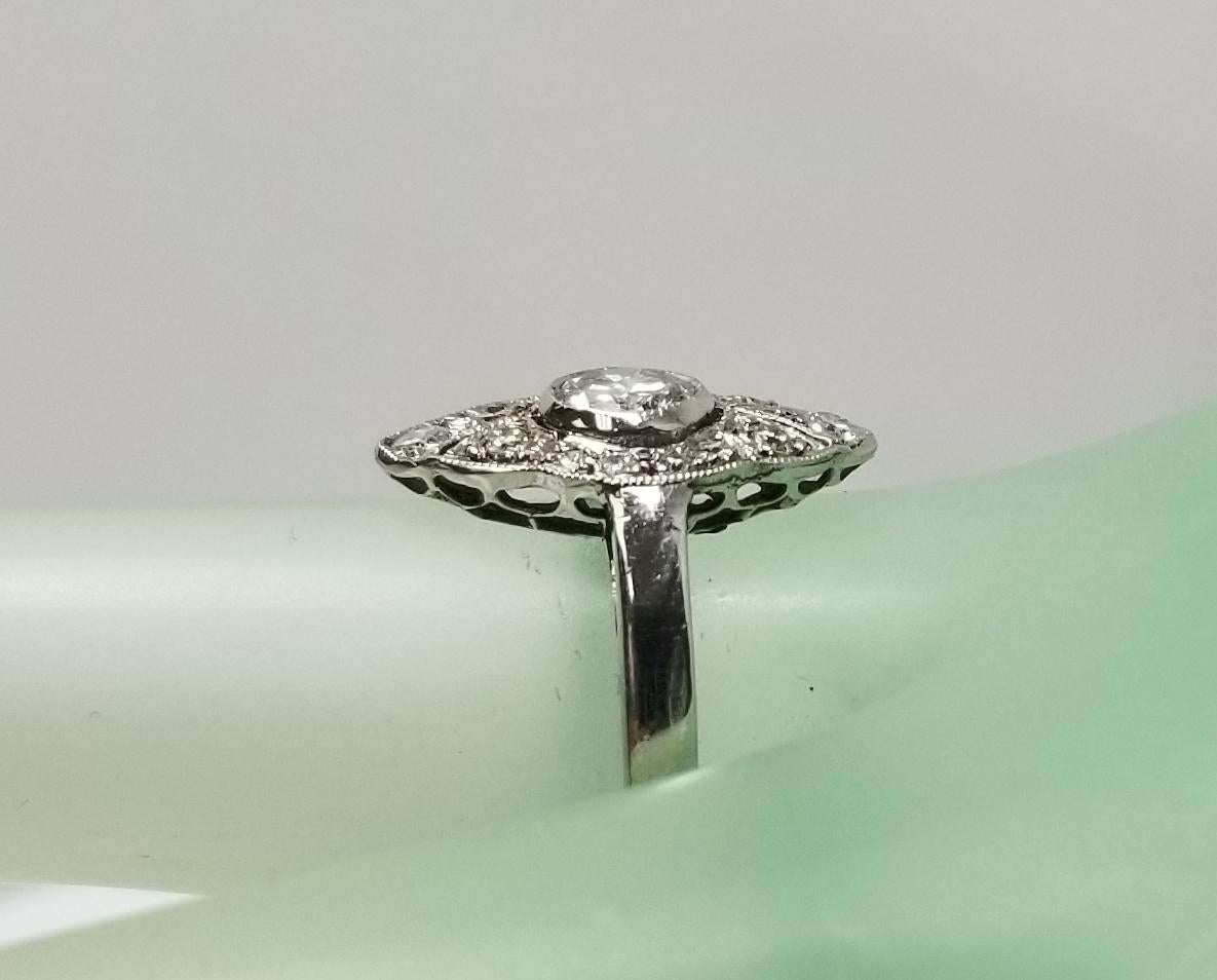 14 Karat White Gold Diamond Wedding Vintage Looking Ring For Sale 1