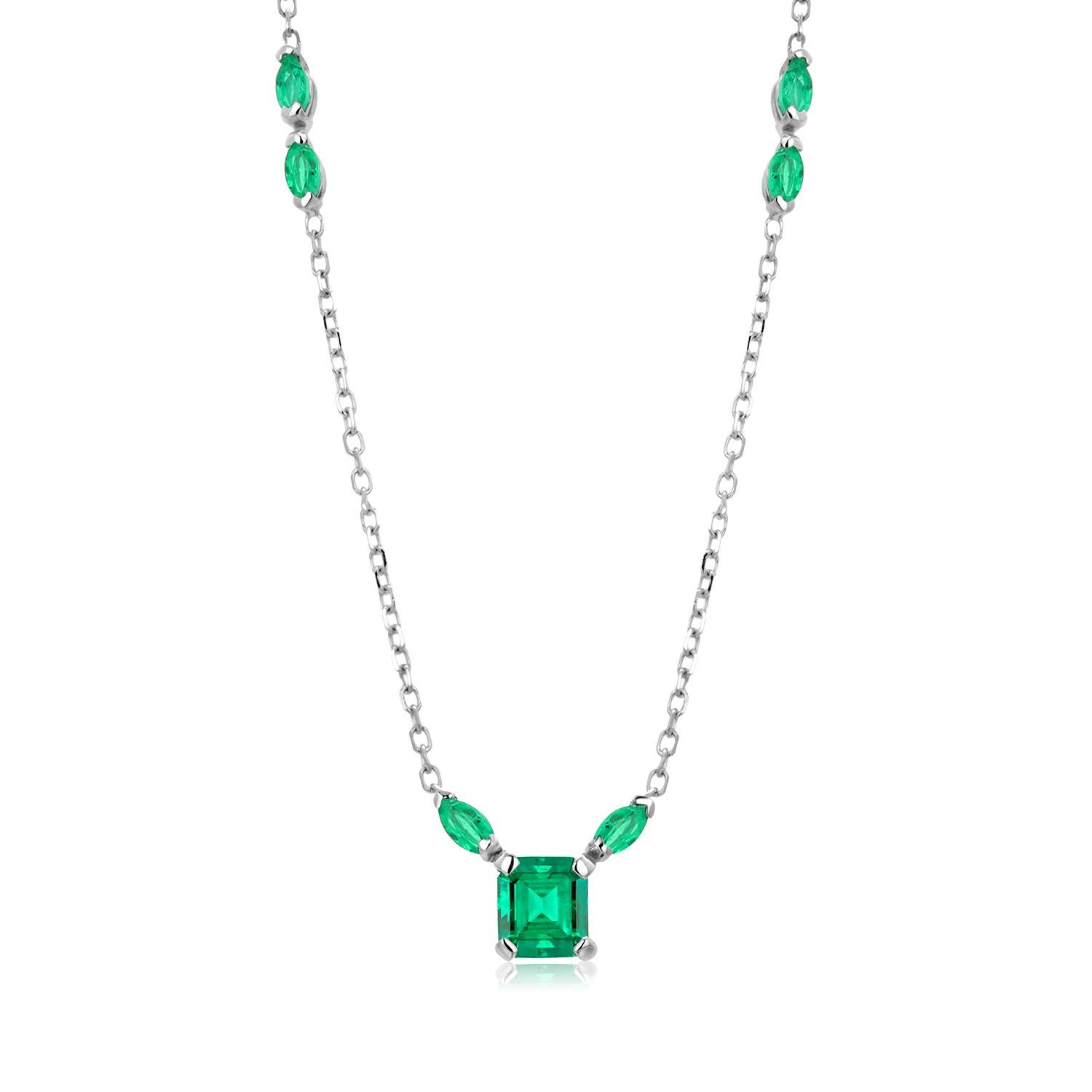 14 Karat White Gold Drop Necklace Colombian Emerald Centerpiece Marquise Emerald For Sale 1