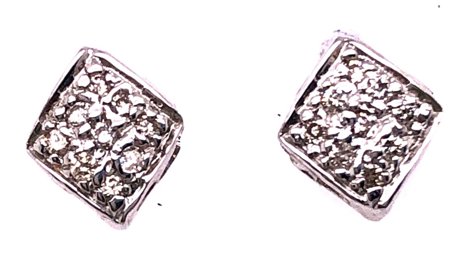 Round Cut 14 Karat White Gold Earrings with Round Diamonds 0.20 TDW For Sale