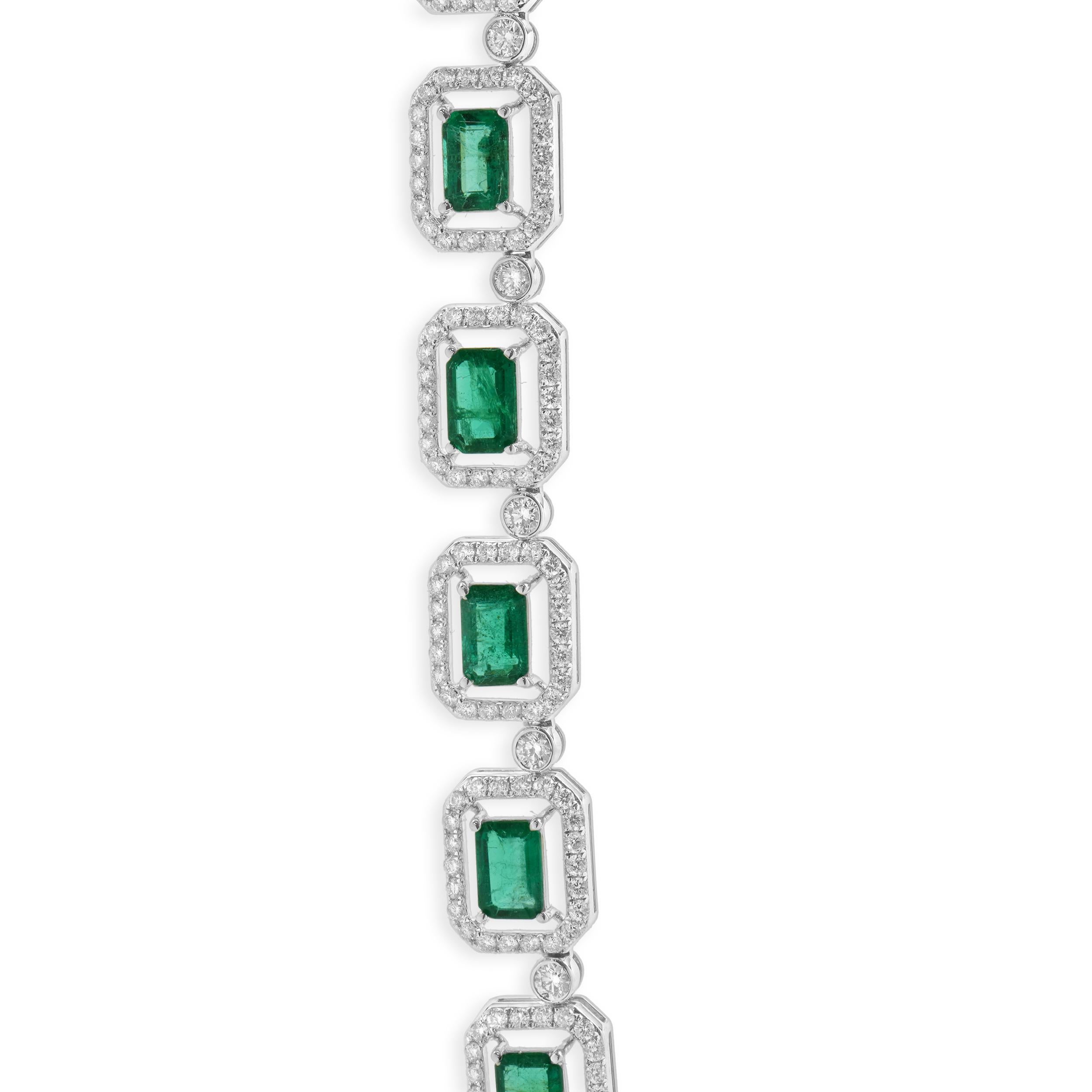 Emerald Cut 14 Karat White Gold Emerald and Diamond Square Link Necklace For Sale