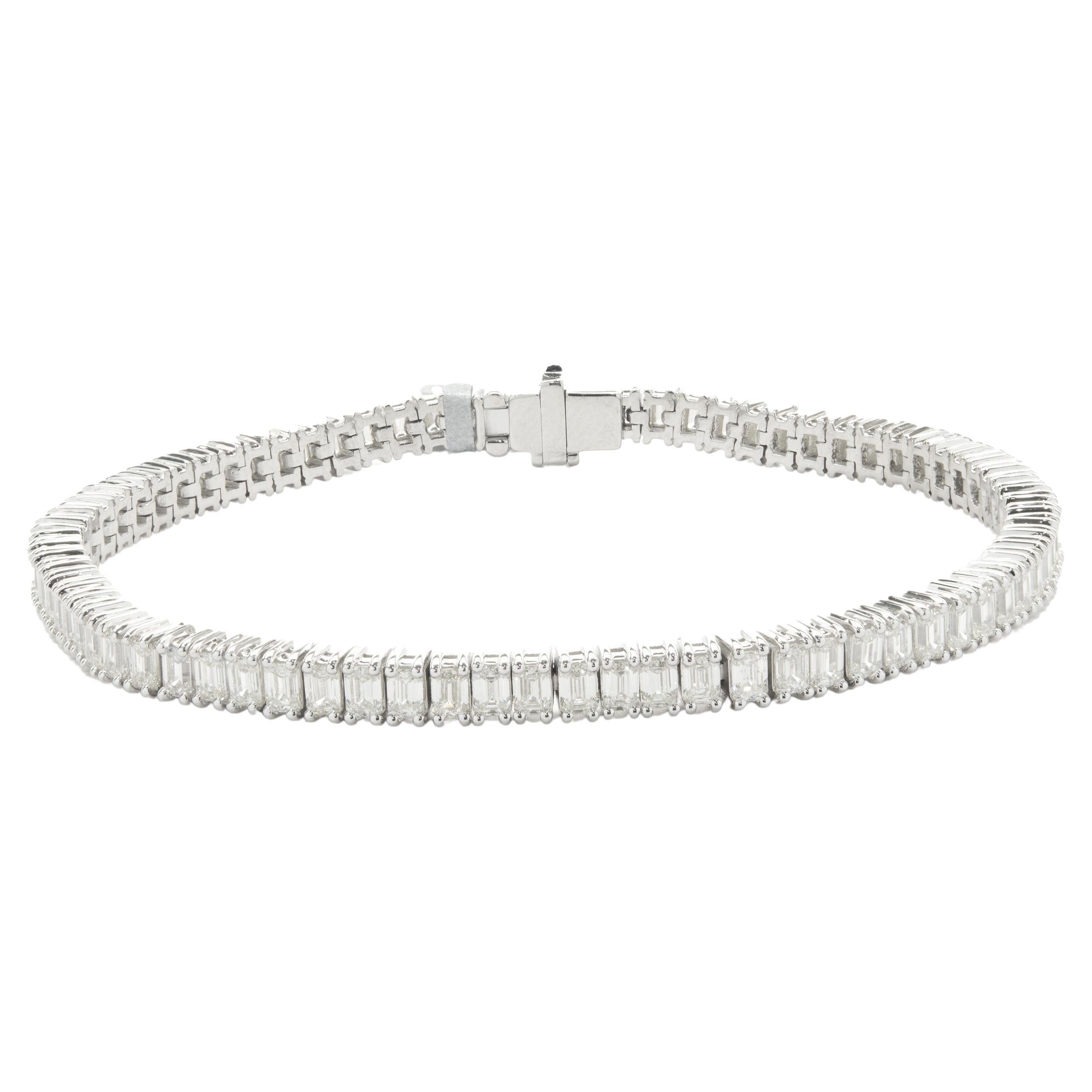 14 Karat White Gold Emerald Cut Diamond Tennis Bracelet