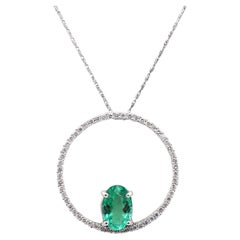 14 Karat White Gold Emerald & Diamond Circle Pendant Drop Necklace