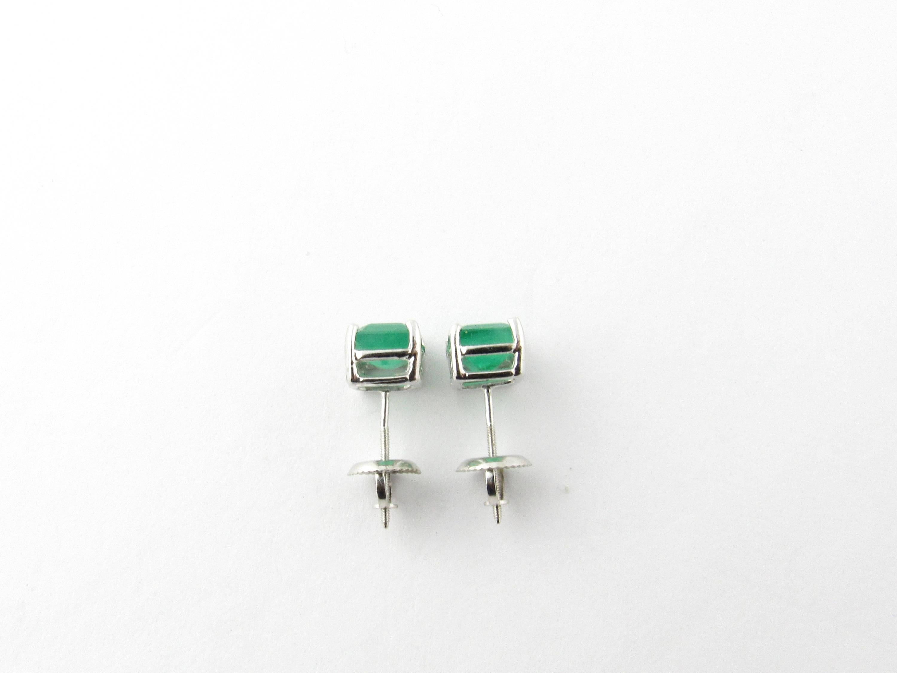 Women's 14 Karat White Gold Emerald Earrings