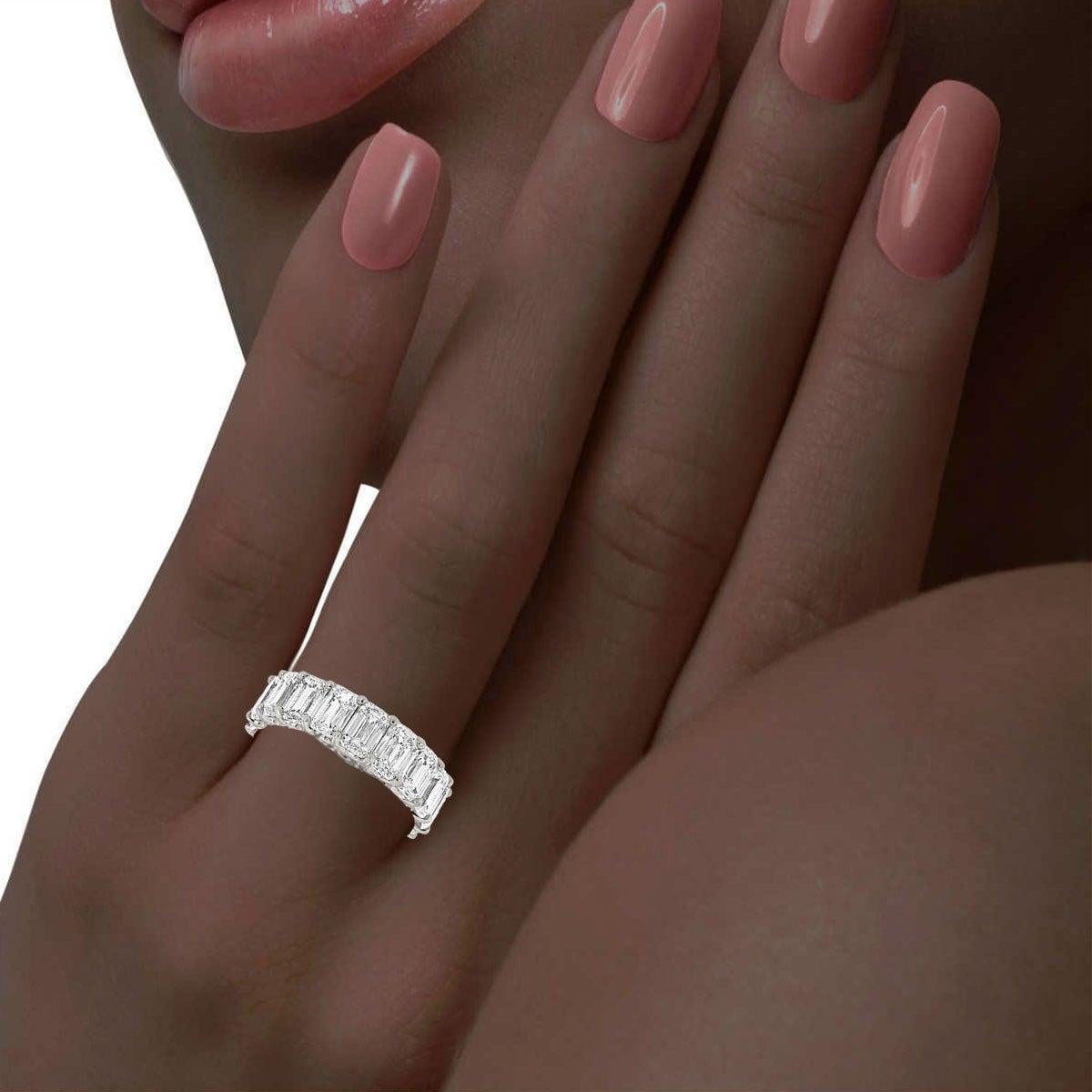 For Sale:  14 Karat White Gold Emerald Eternity Diamond Ring '9 1/2 Carat' 4