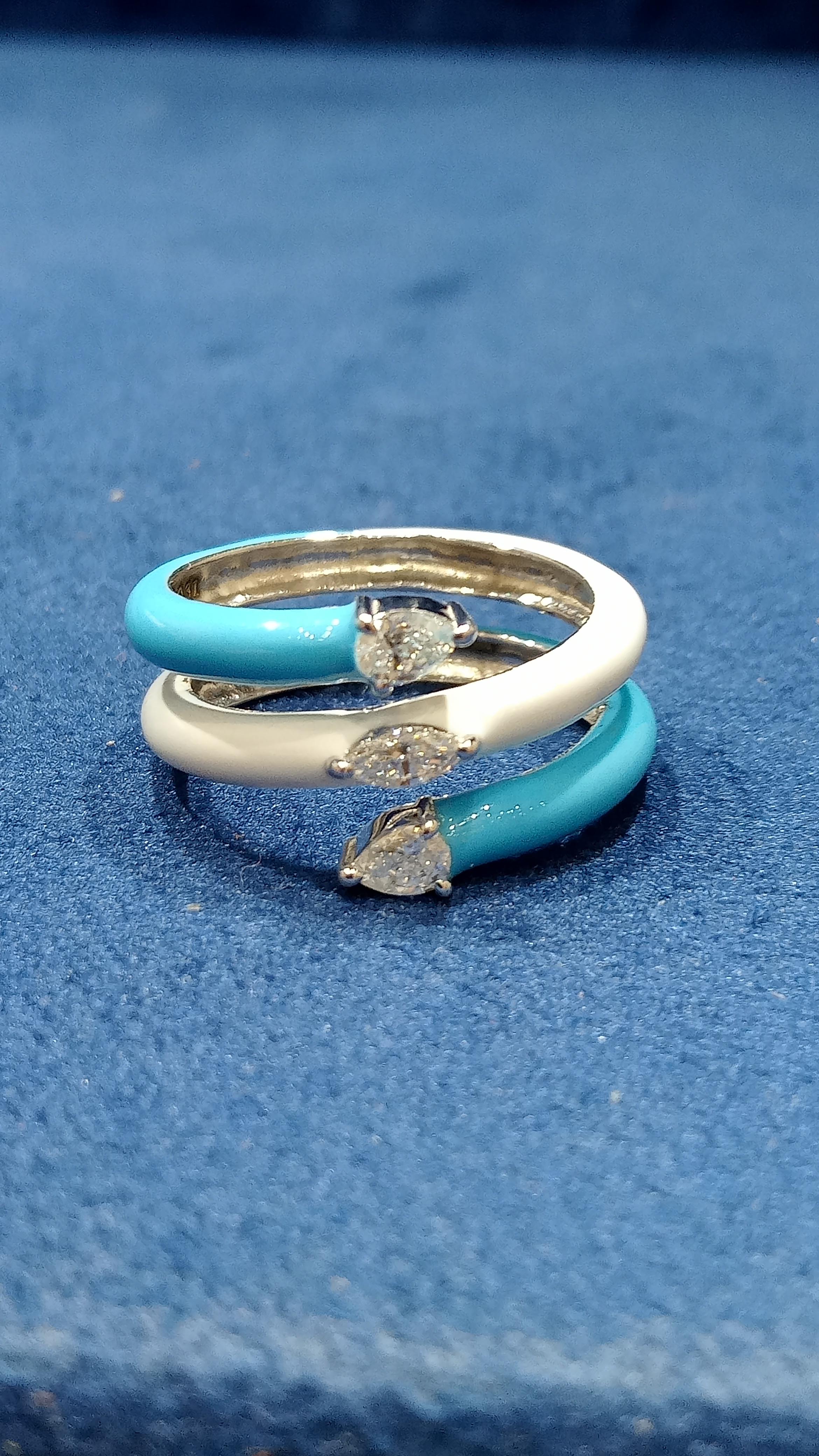 For Sale:  14 Karat White Gold Enamel Fancy Shape White Diamond Ring 6
