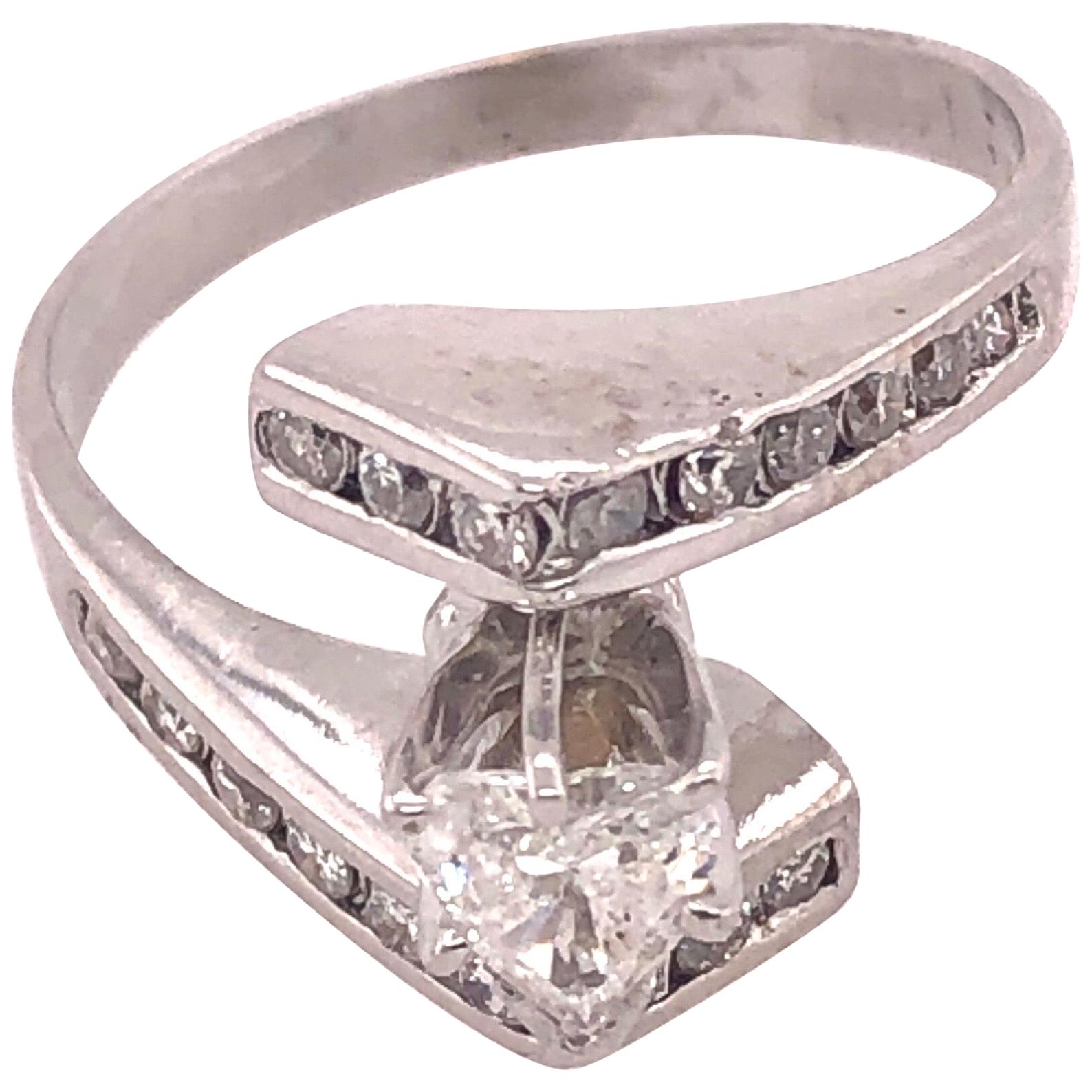 14 Karat White Gold Engagement Ring / Bridal Ring 1 Carat Total Diamond Weight
