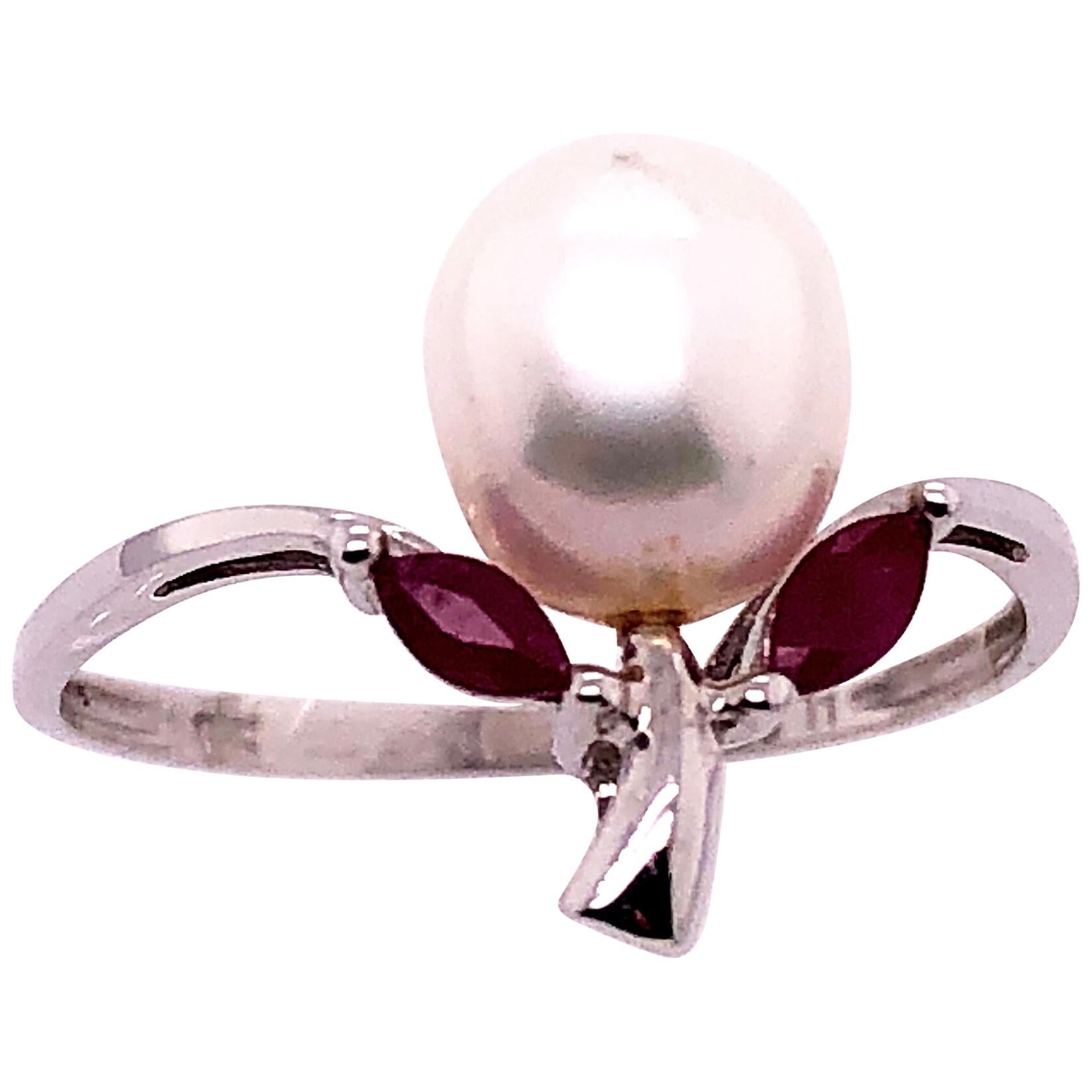 14 Karat White Gold Fashion Pearl Ring For Sale