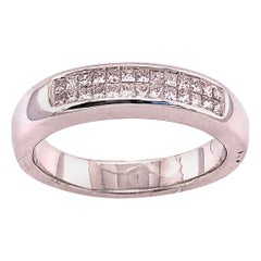 14 Karat White Gold Fashion Ring with Diamonds