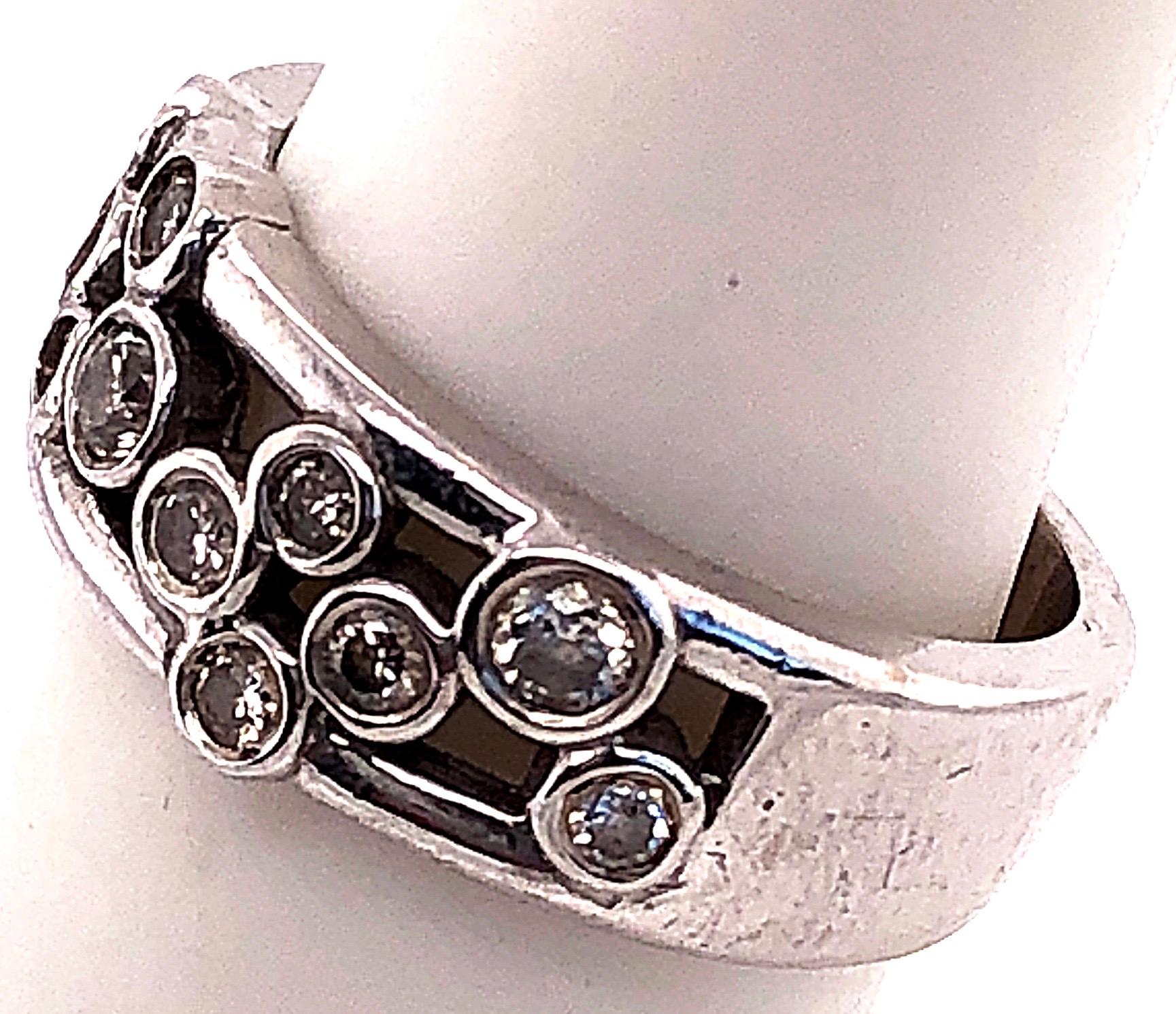 Modern 14 Karat White Gold Fashion Ring with Round Diamonds For Sale