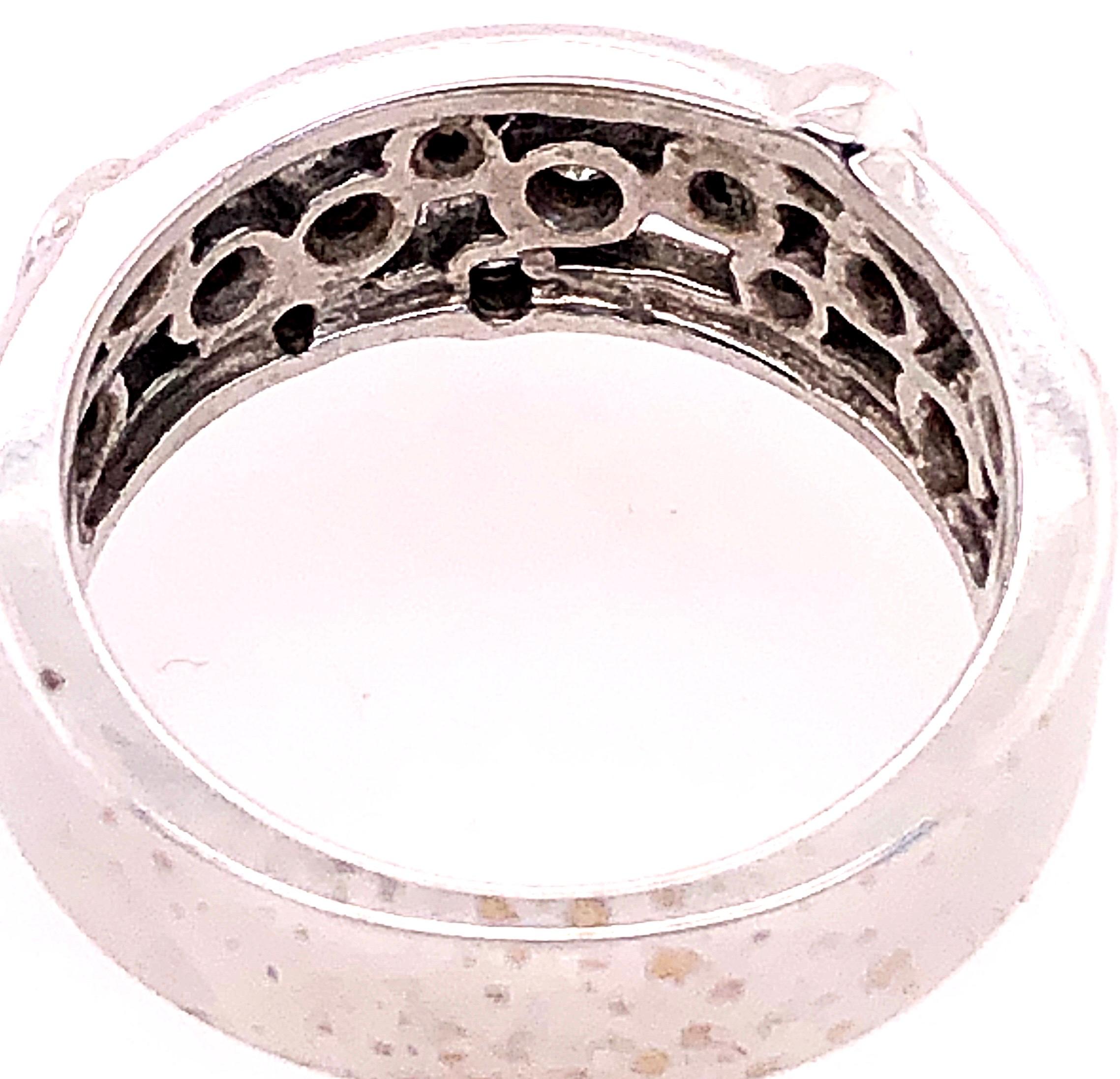 Women's 14 Karat White Gold Fashion Ring with Round Diamonds For Sale