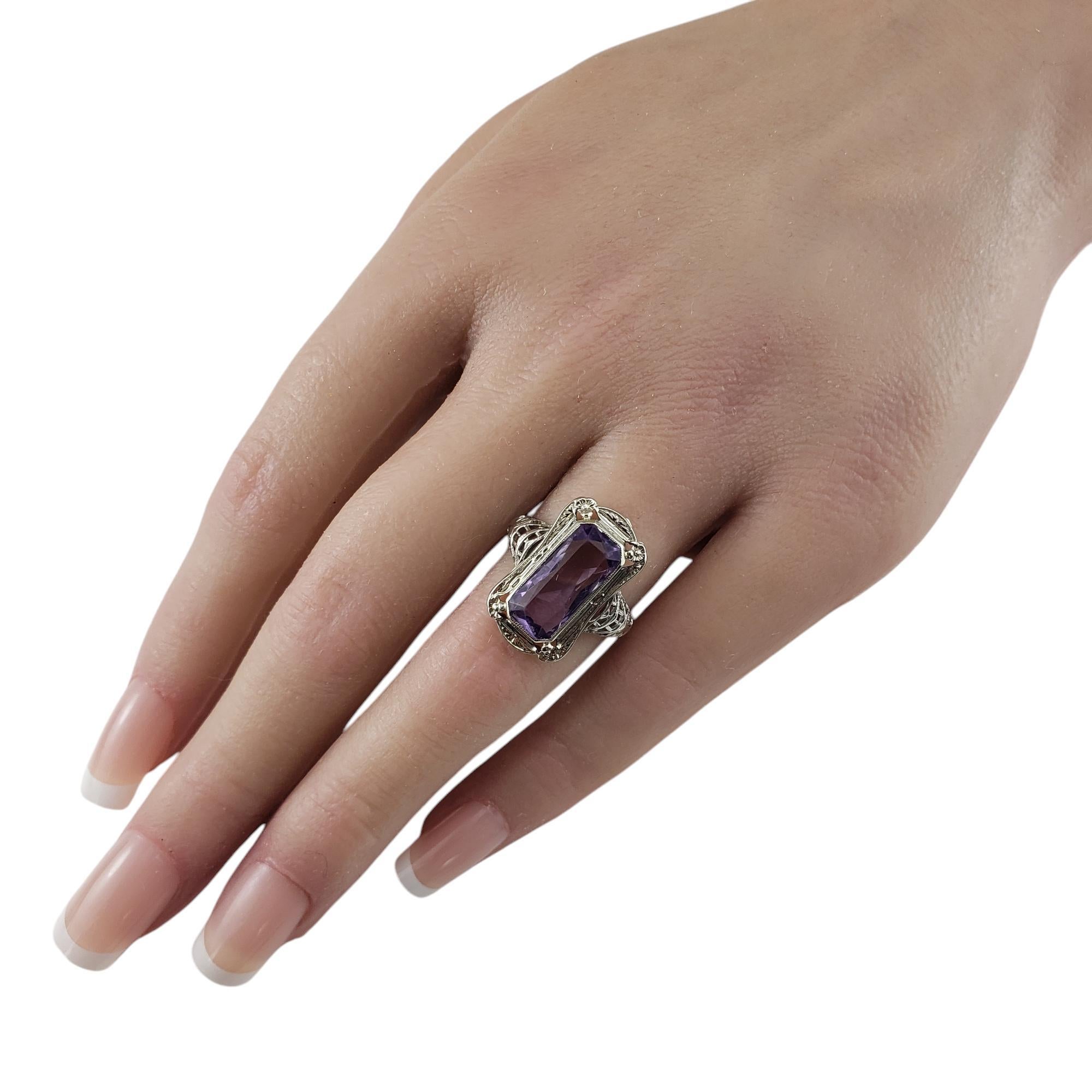 14 Karat White Gold Filigree and Amethyst Ring Size 7.25 #19754 For Sale 2