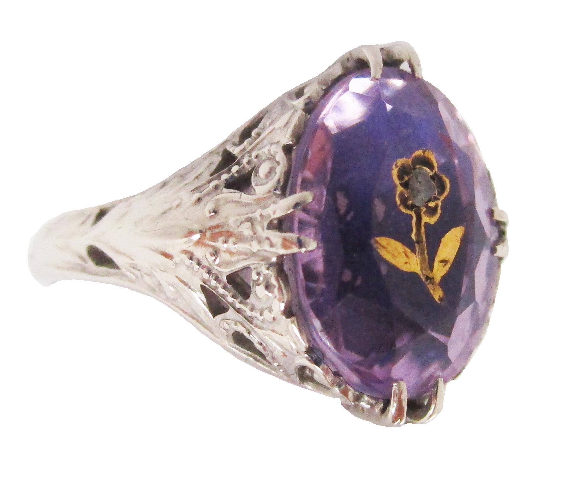 14 Karat White Gold Filigree Rose de France Amethyst Ring with Gold Flower Inlay In Excellent Condition In Lexington, KY