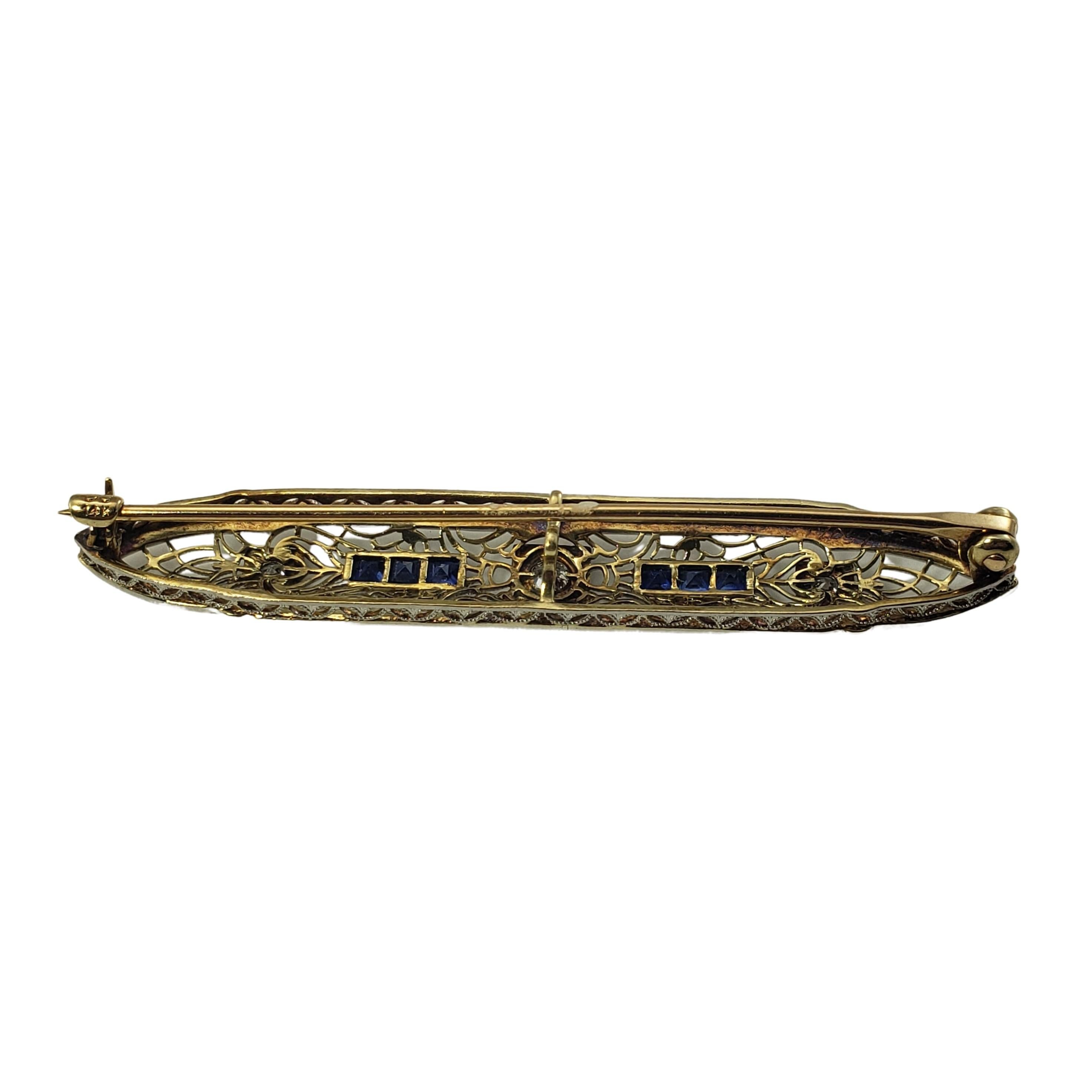 14 Karat White Gold Filigree Synthetic Sapphire and Diamond Bar Pin In Good Condition For Sale In Washington Depot, CT