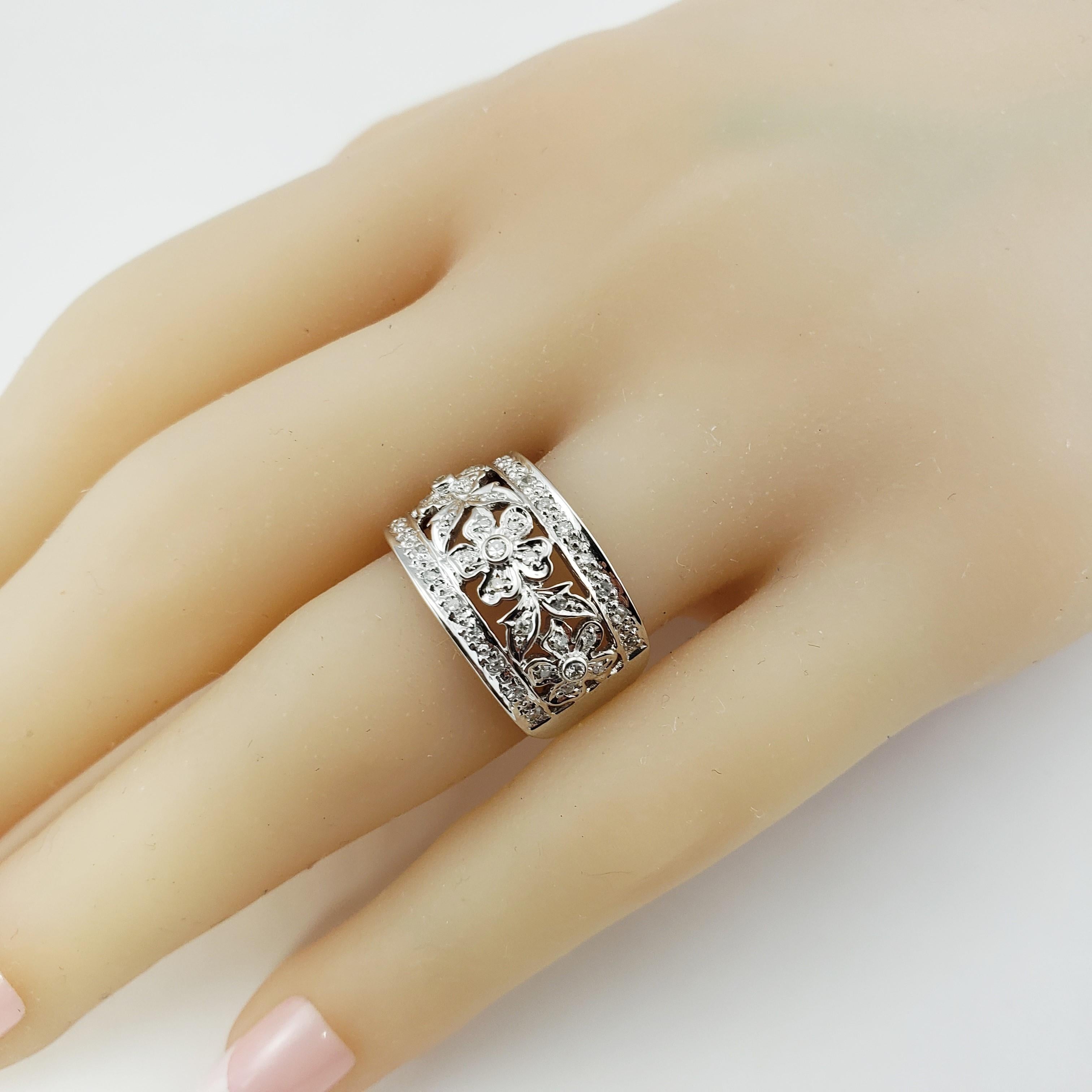 14 Karat White Gold Floral Diamond Band Ring For Sale 3