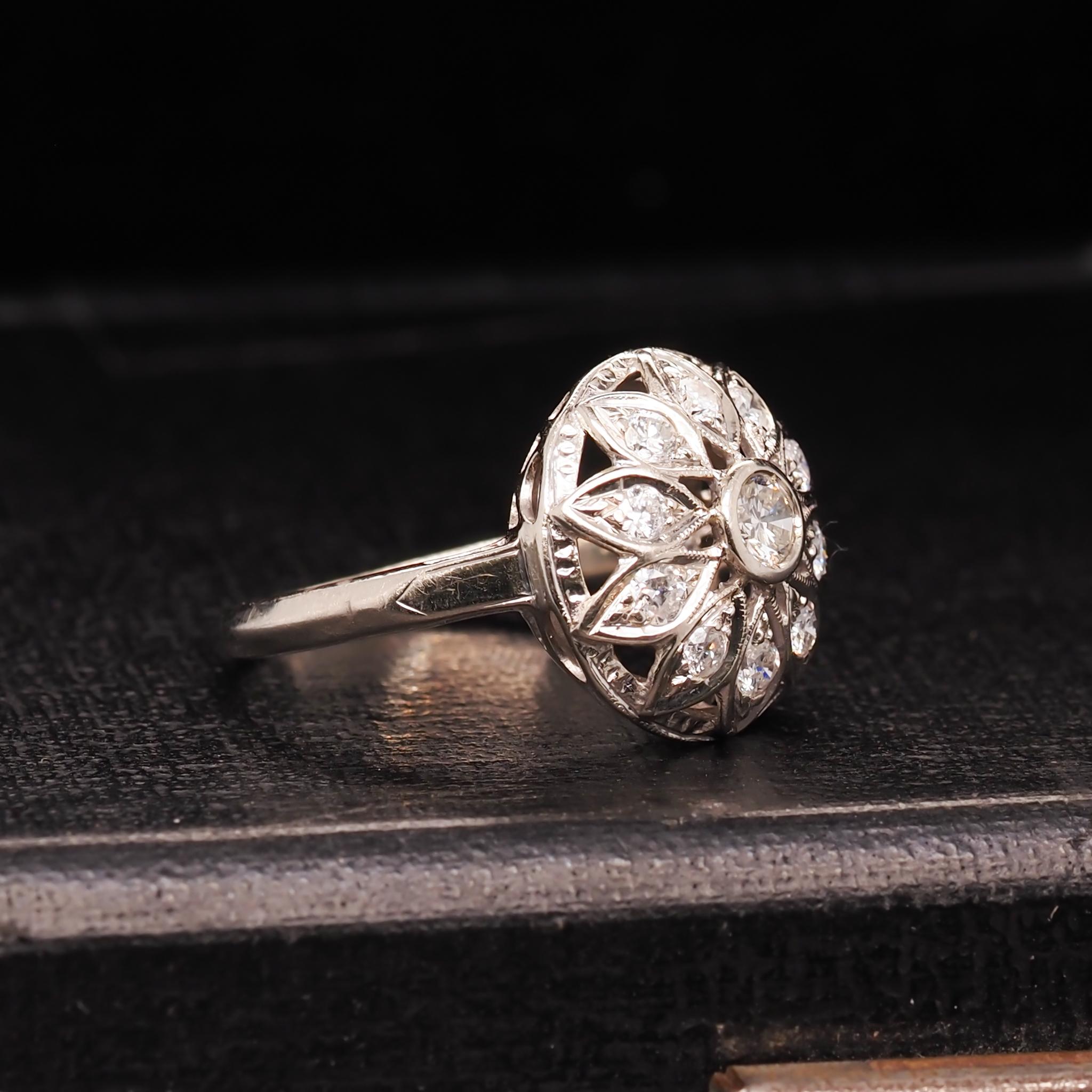 Contemporary 14 Karat White Gold Floral Diamond Ring For Sale