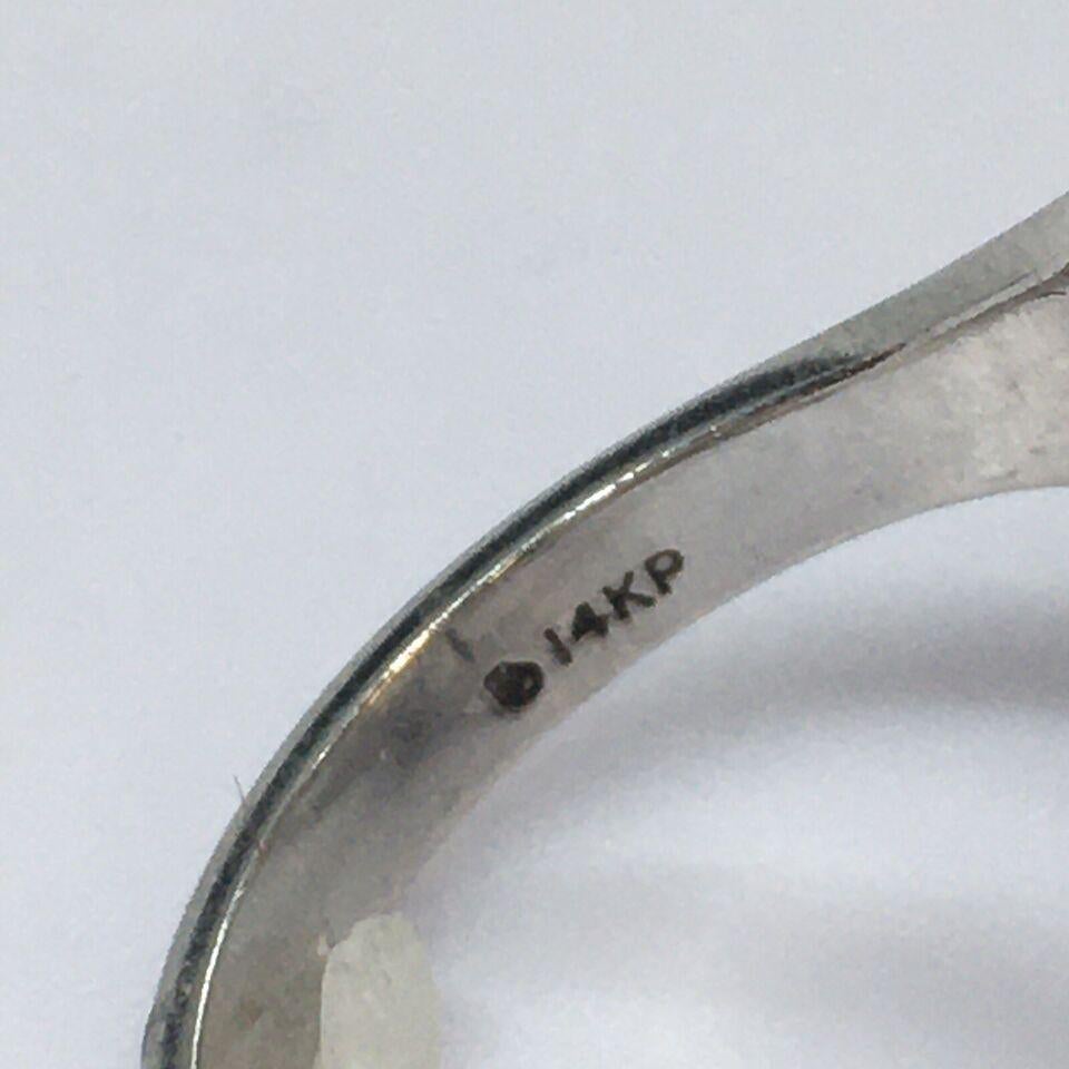 Statement-Ring aus 14 Karat Weißgold in freier Form mit rosa-blauem Saphir 10,8 Gramm Größe 7 im Zustand „Hervorragend“ im Angebot in Los Angeles, CA
