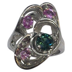Anello con dichiarazione in oro bianco 14 carati a forma libera di zaffiro rosa 10,8 grammi, misura 7