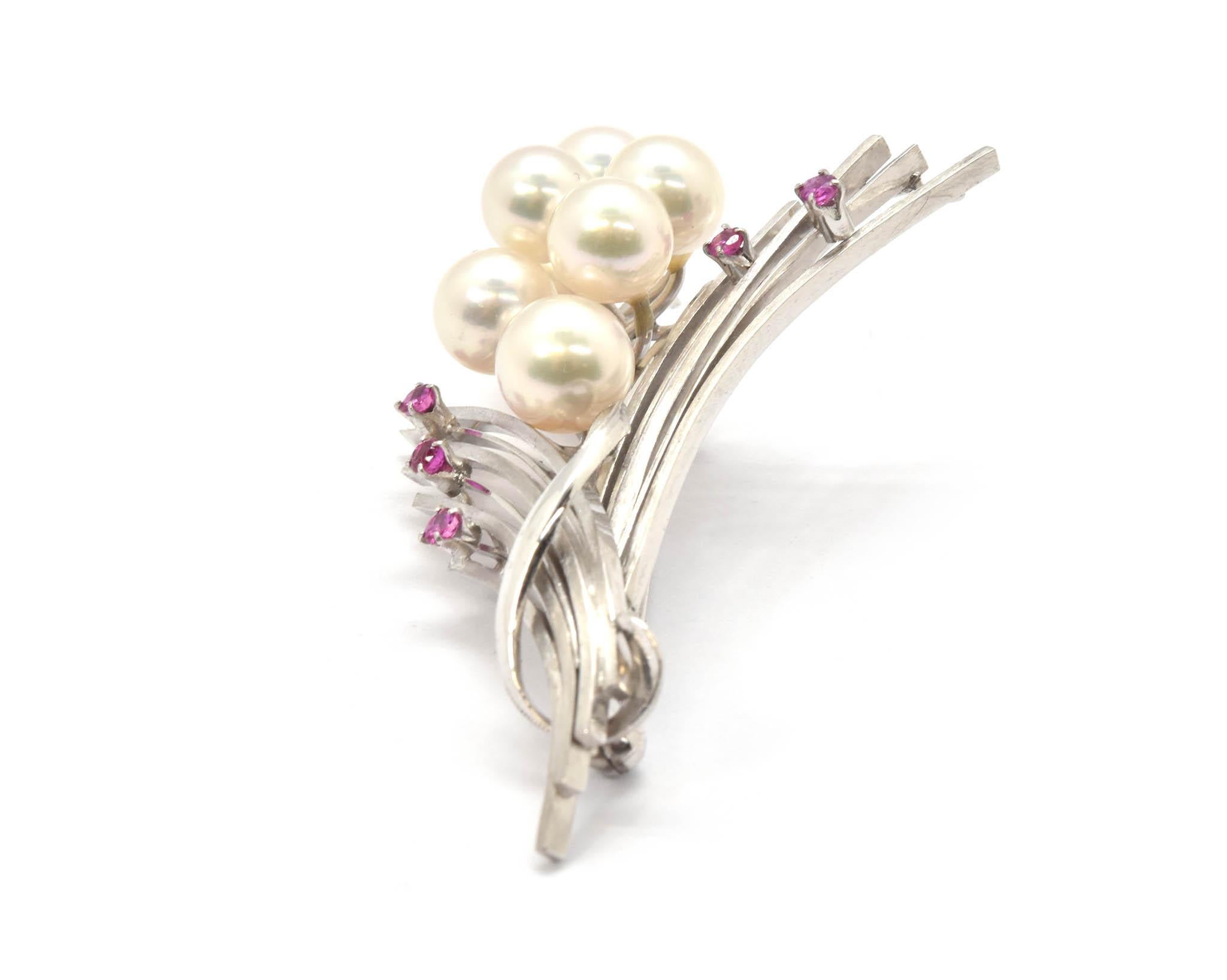 14 Karat White Gold Freshwater Pearl and Ruby Stylized Flower Pin In Excellent Condition In Scottsdale, AZ