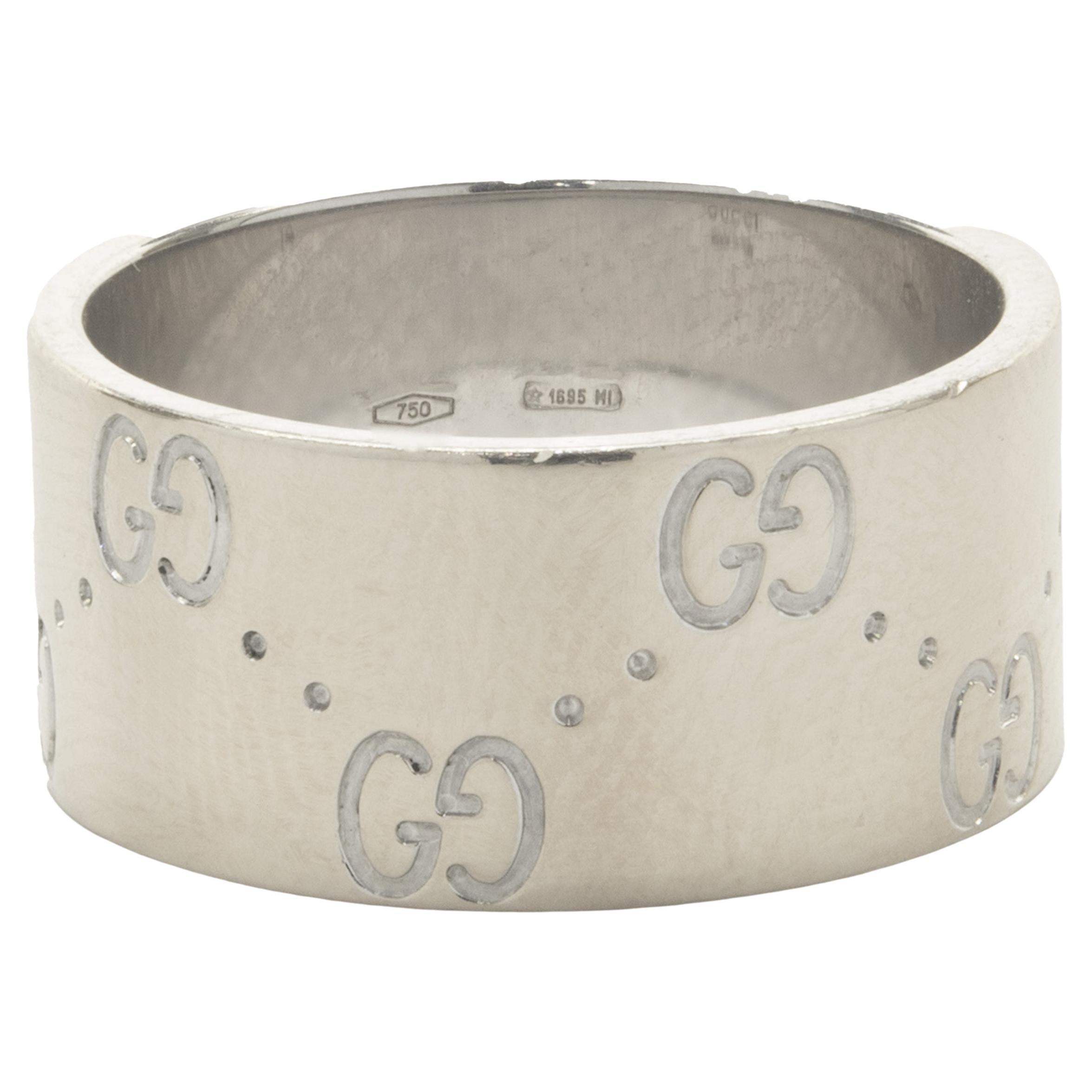 18 Karat White Gold GG Band For Sale