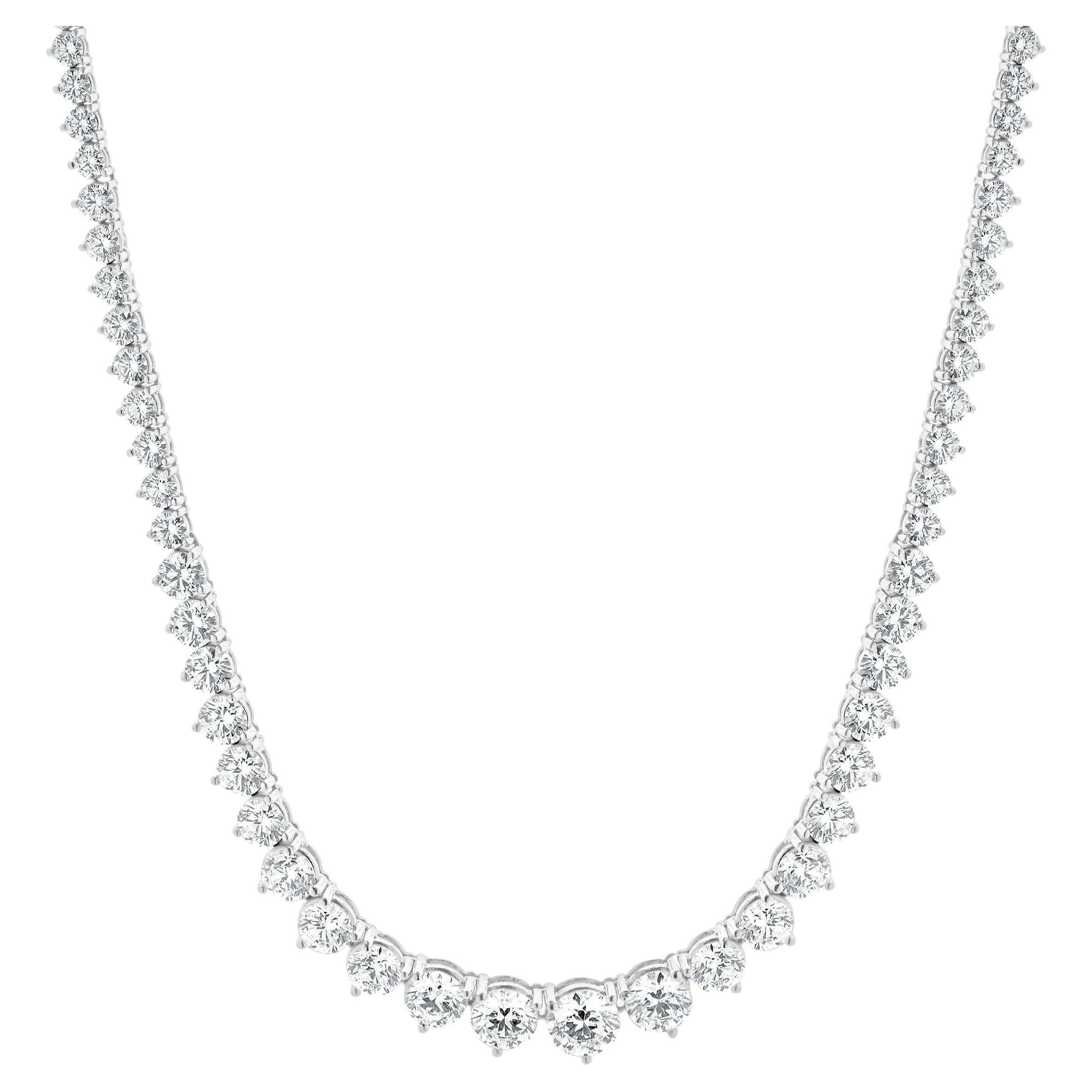 14 Karat White Gold Graduated Diamond Inline Necklace