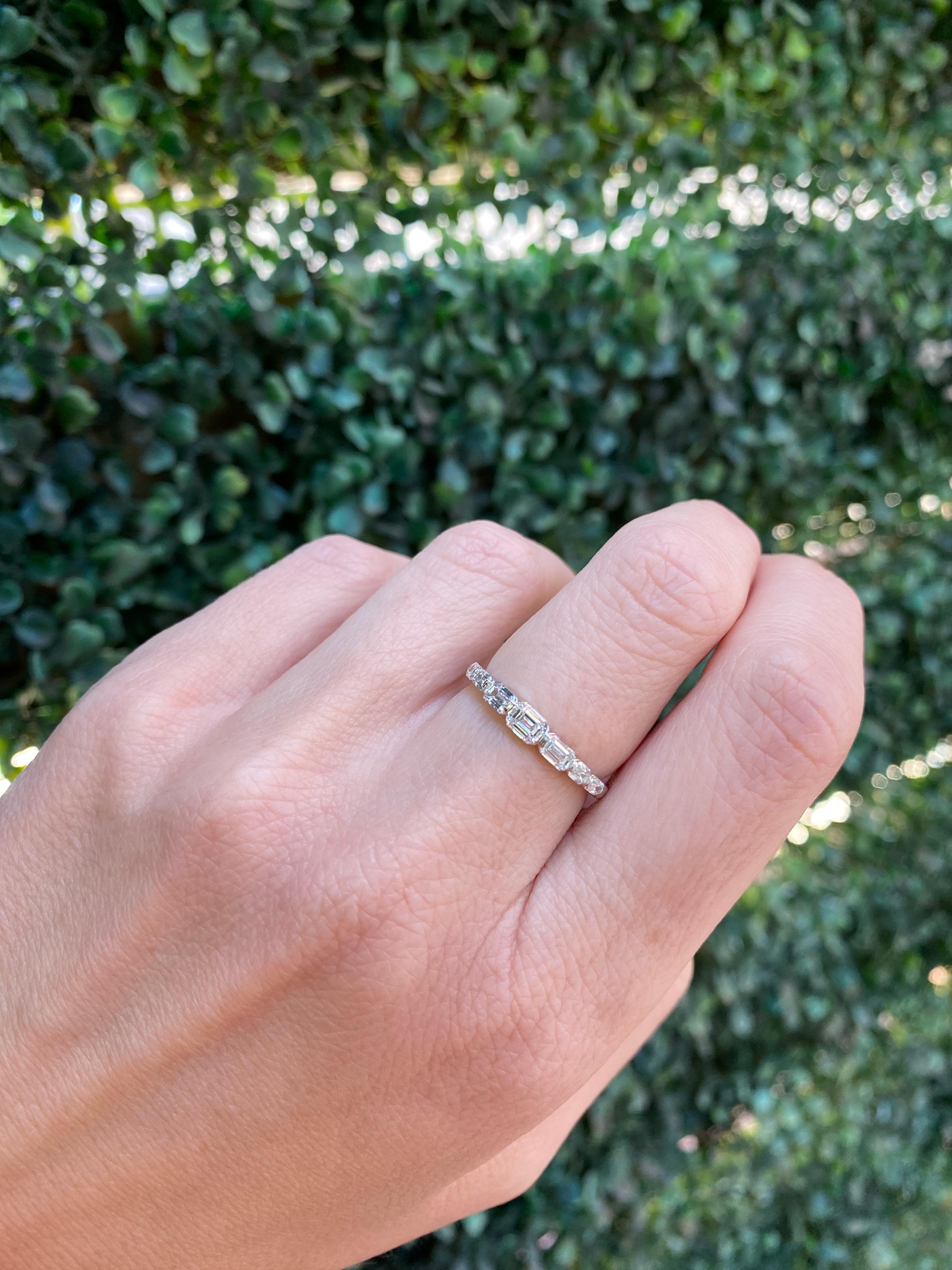 14 Karat White Gold Graduated Emerald Cut Diamond Band For Sale 6