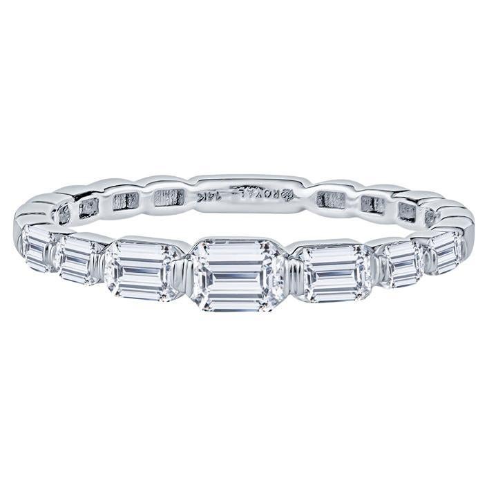 14 Karat White Gold Graduated Emerald Cut Diamond Band