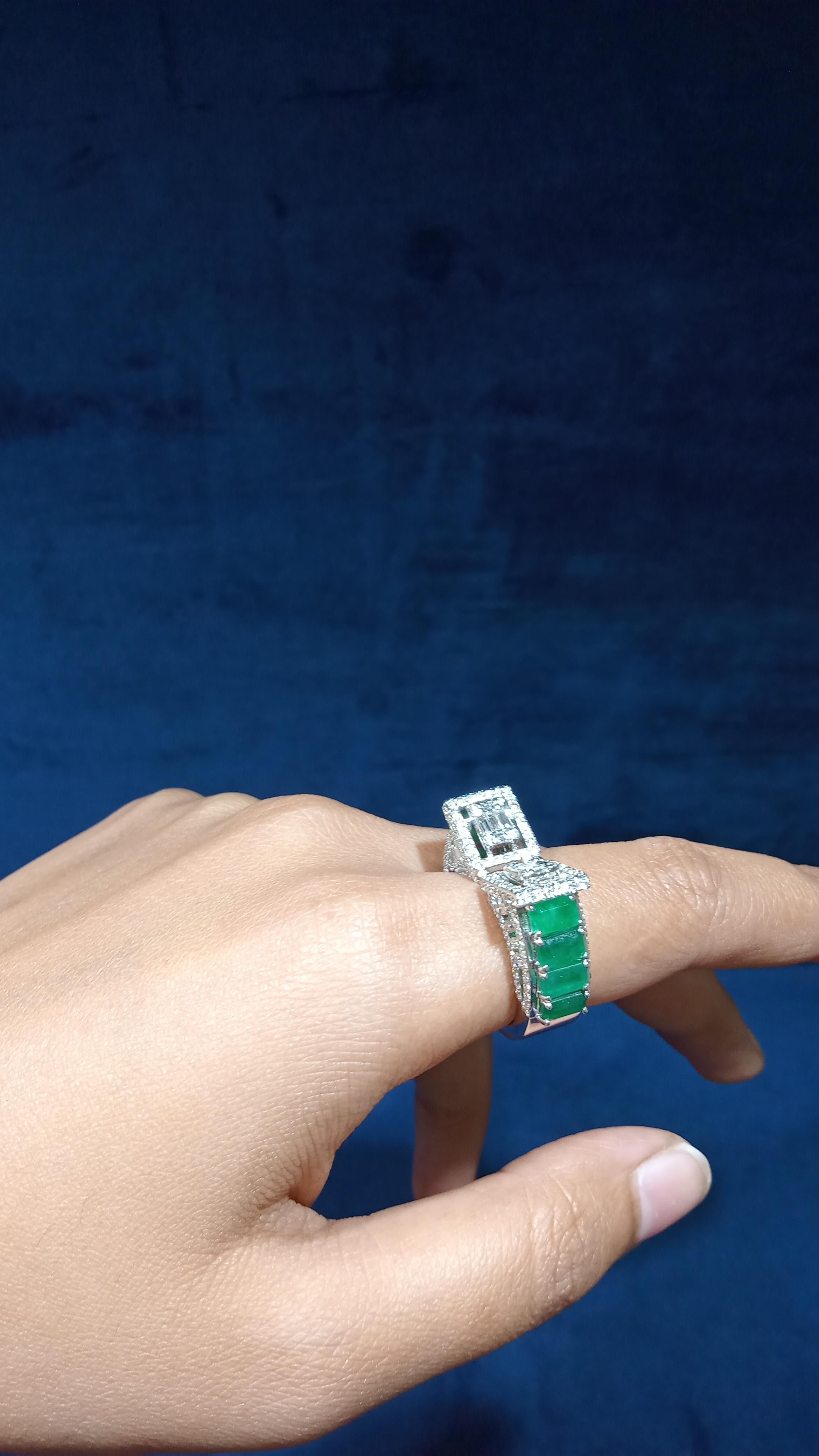 For Sale:  14 Karat White Gold Green Emerald Fancy Shape White Diamond Ring 7