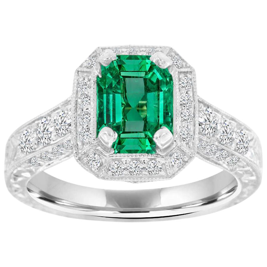 14 Karat White Gold Green Emerald Vintage Halo Diamond Ring 'Center, 1.43 Carat'