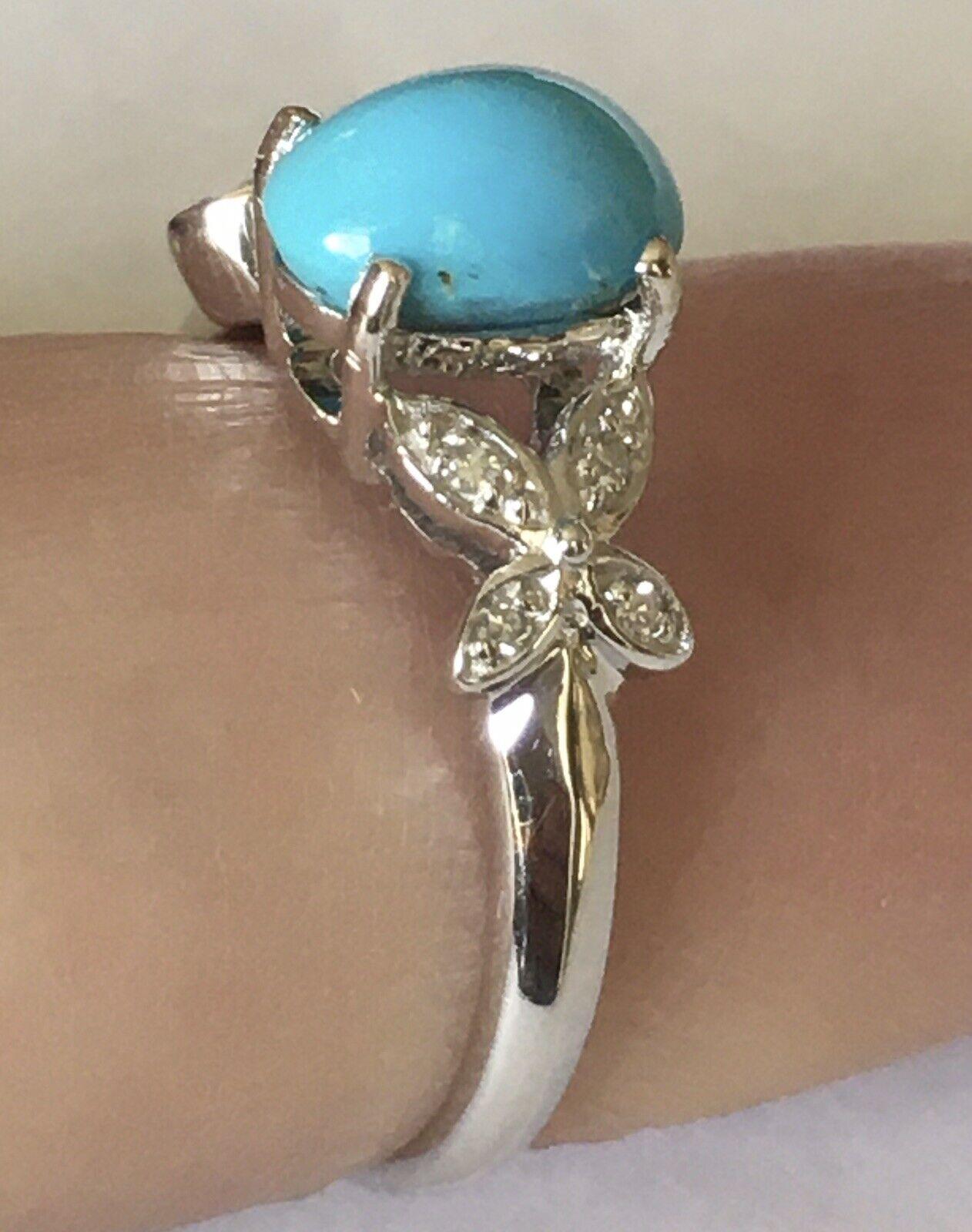 14 Karat White Gold Hallmarked Lady's Diamond Persian Turquoise Ring 1970s Size In Good Condition For Sale In Santa Monica, CA