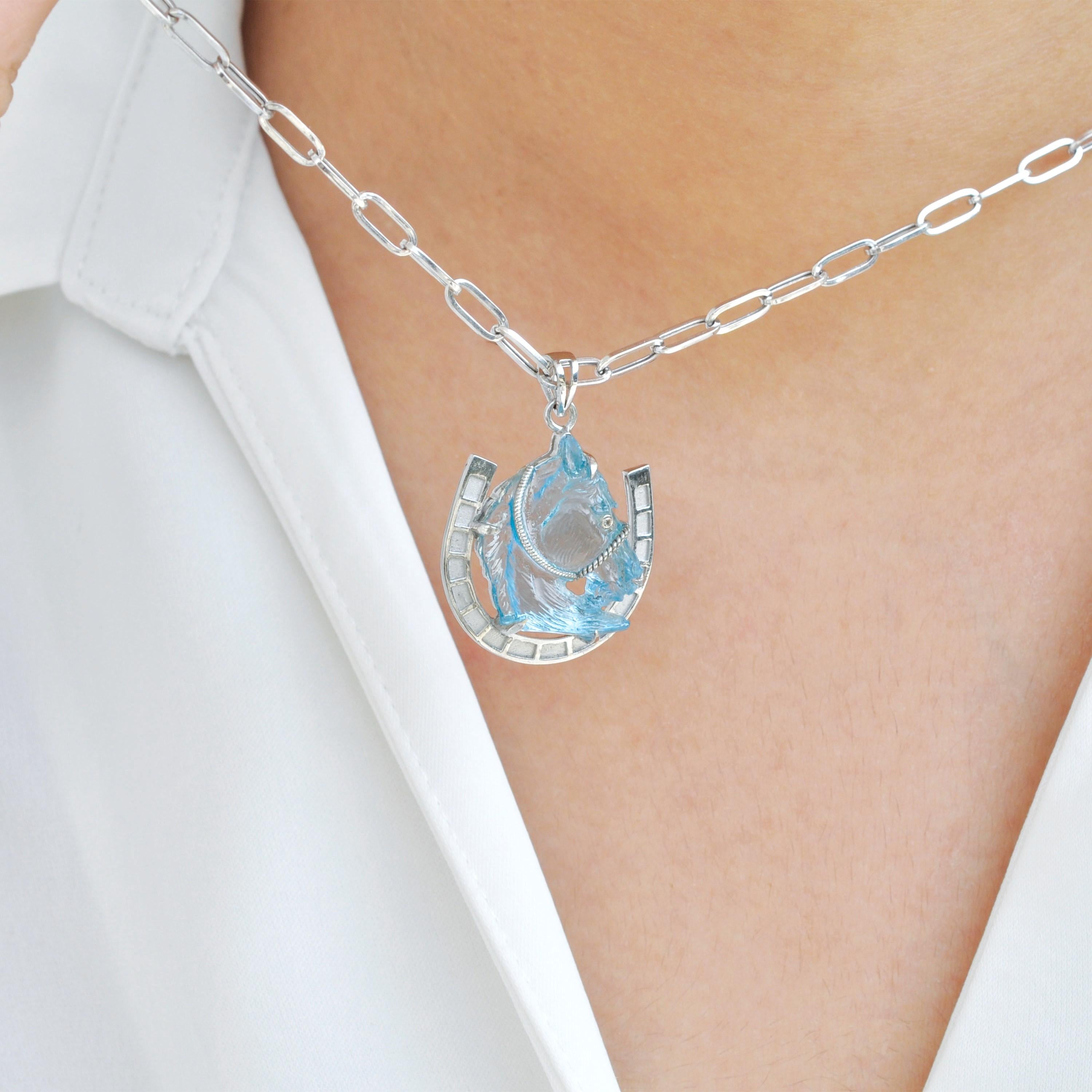 14 Karat White Gold Hand-Carved Swiss Blue Topaz Horse Shoe Pendant Necklace For Sale 5