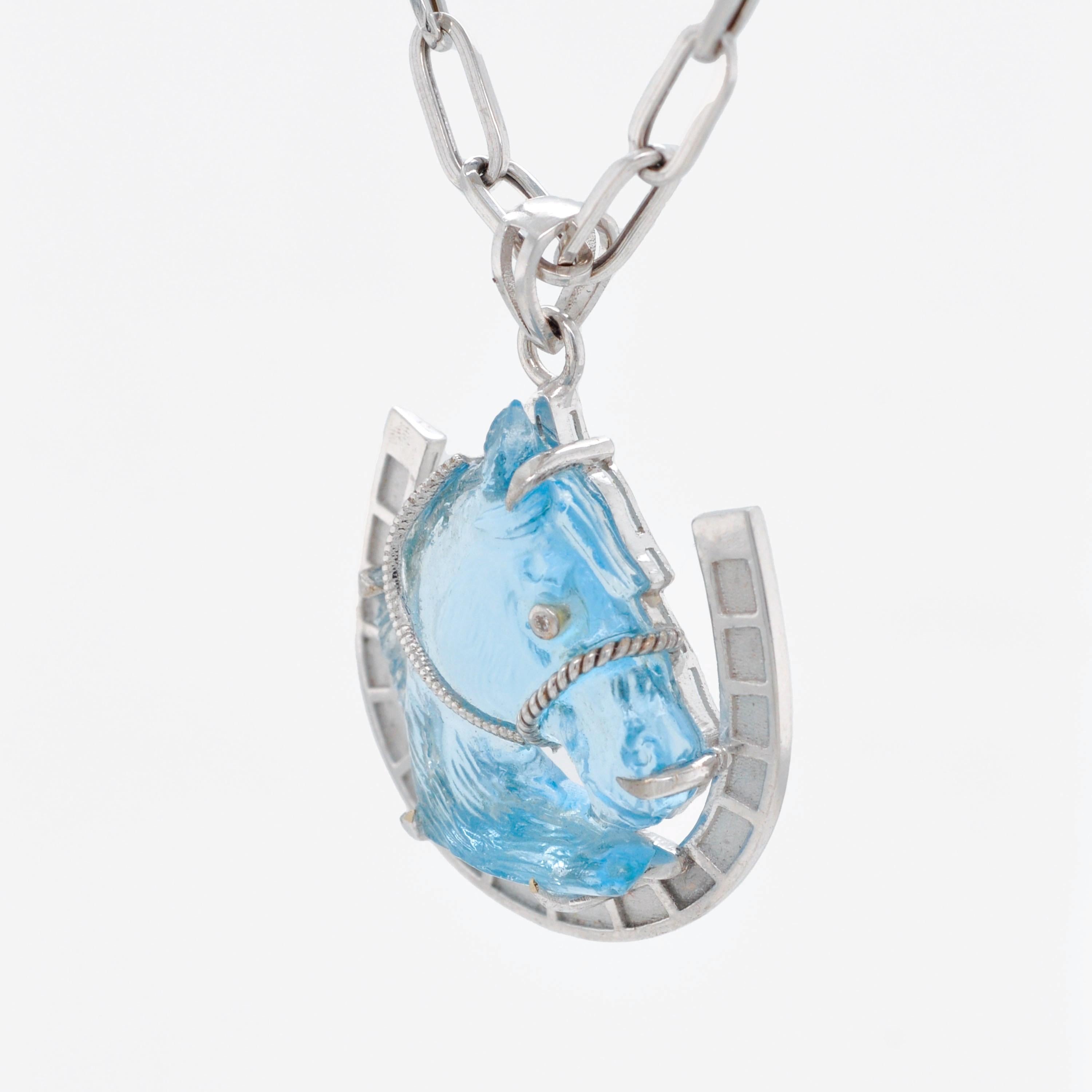 14 Karat White Gold Hand-Carved Swiss Blue Topaz Horse Shoe Pendant Necklace For Sale 3