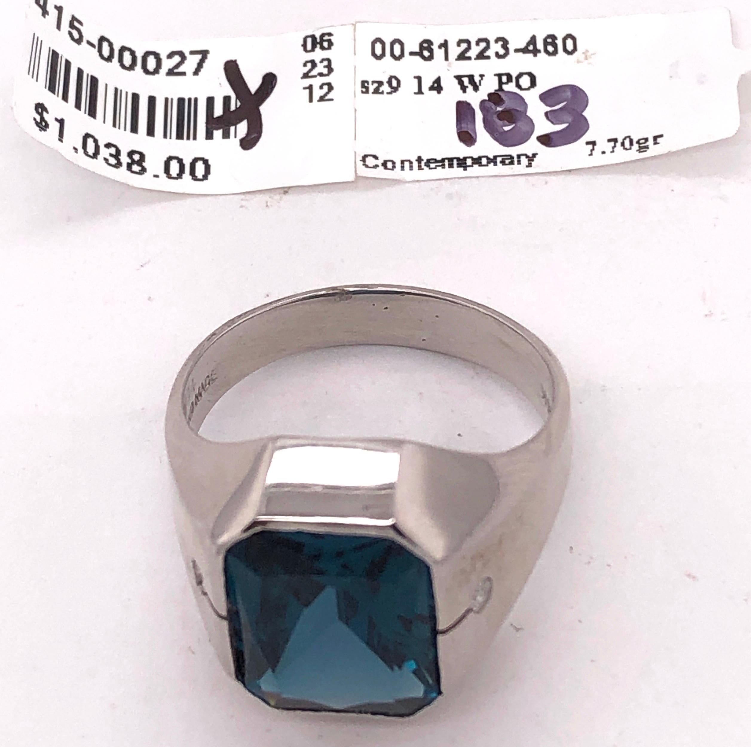 14 Karat White Gold Handmade Blue Sapphire Solitaire with Diamond Accents Ring 10