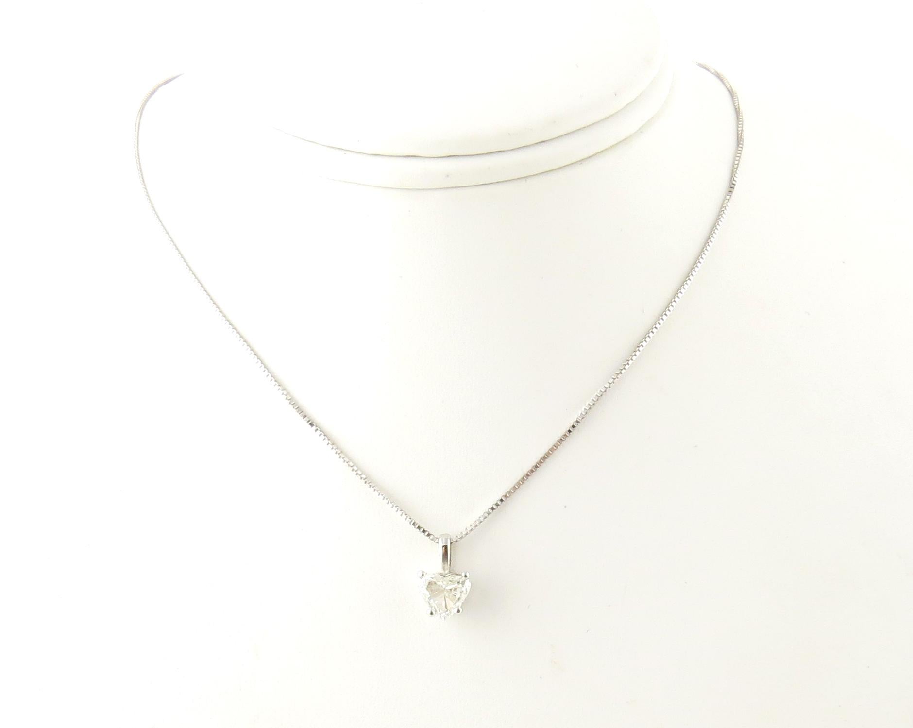 14 Karat White Gold Heart Diamond Pendant Necklace 2