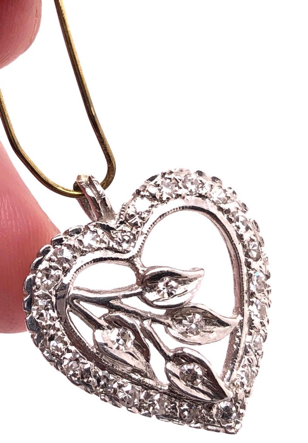 14 Karat White Gold Heart Pendant with Diamonds In Good Condition For Sale In Stamford, CT