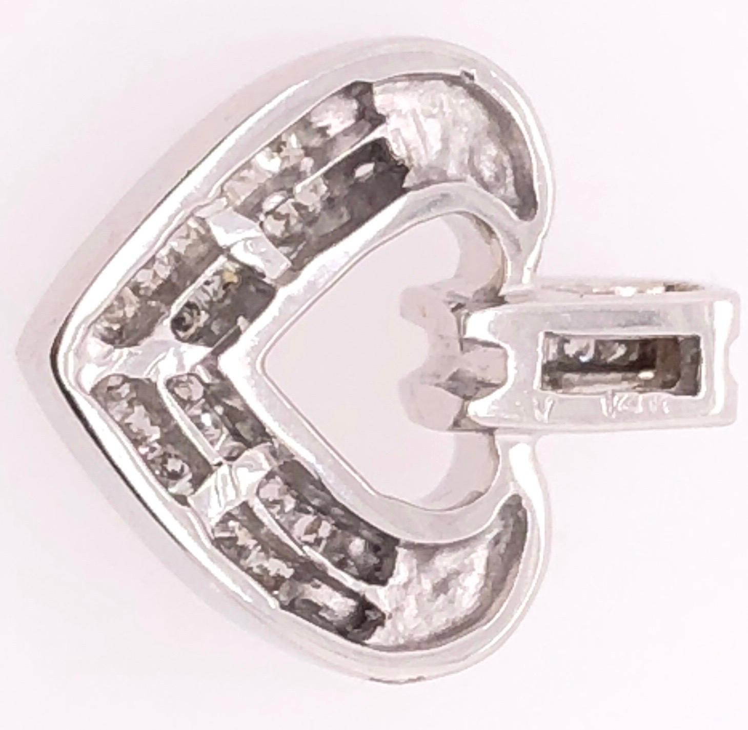 14 Karat White Gold Heart Pendant with Princess Cut Diamonds 0.25 TDW For Sale 1