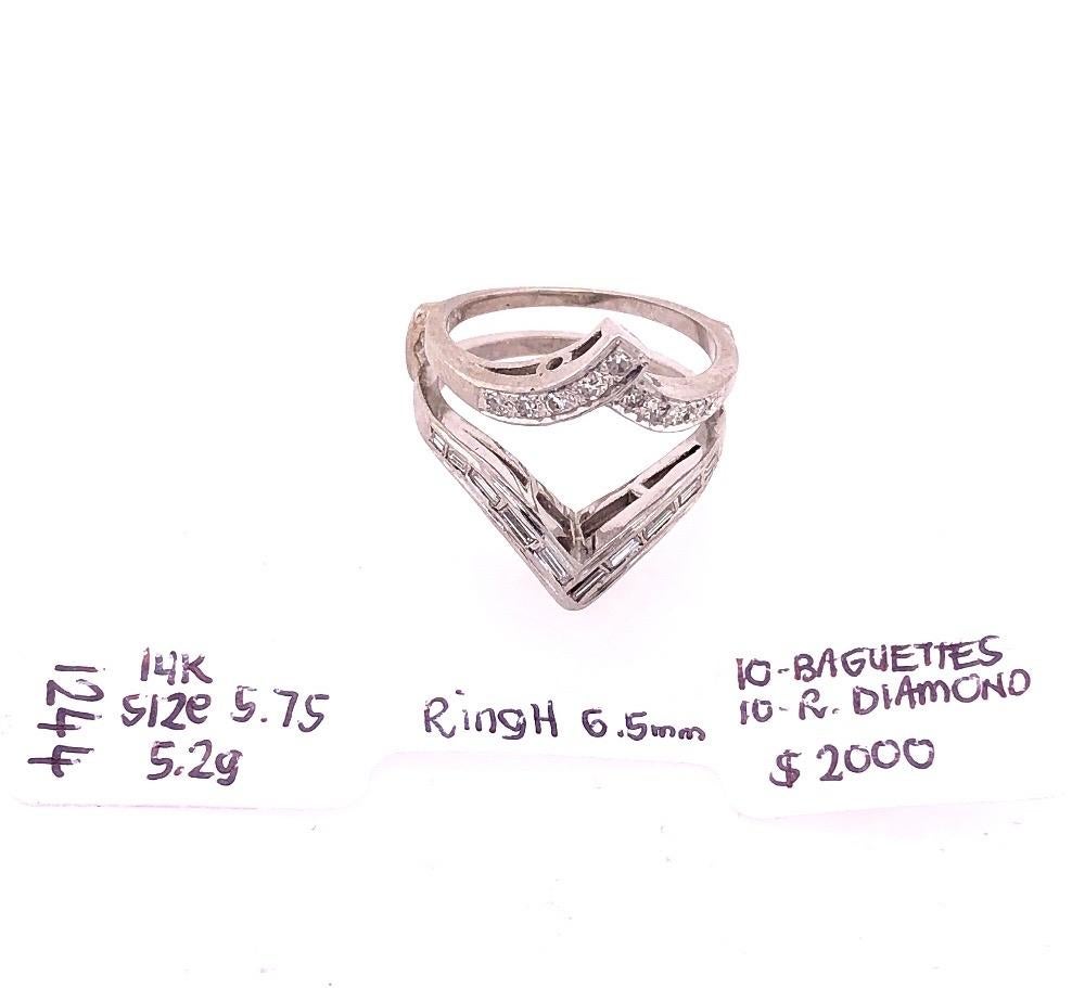 14 Karat White Gold Interlocking Engagement Ring Guard with Diamonds For Sale 1