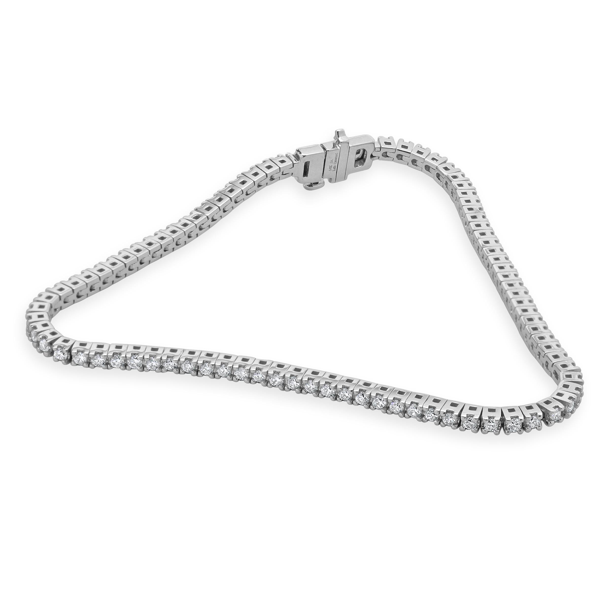 Taille ronde Bracelet tennis en or blanc 14 carats avec diamants taille laboratoire en vente