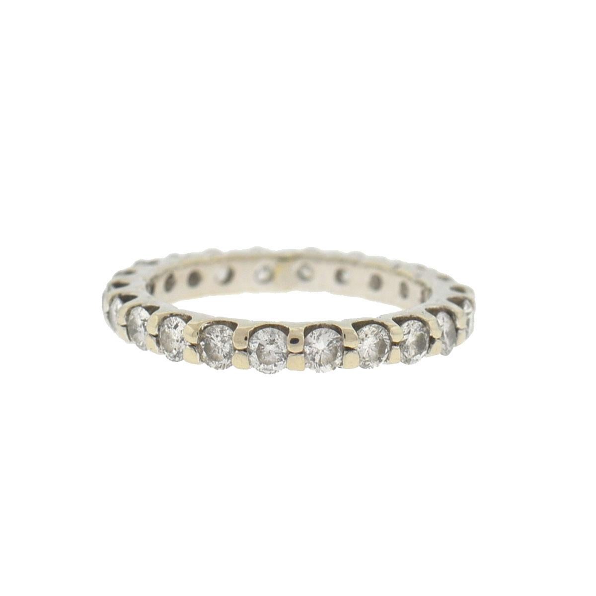 Company-N/A
Style-Diamond Band Ring
Metal-14k White Gold 
Size-4.5
Weight -2.17 grams
Stones-Diamonds approx. 1.1cts tw
SKU-9210-2UEE