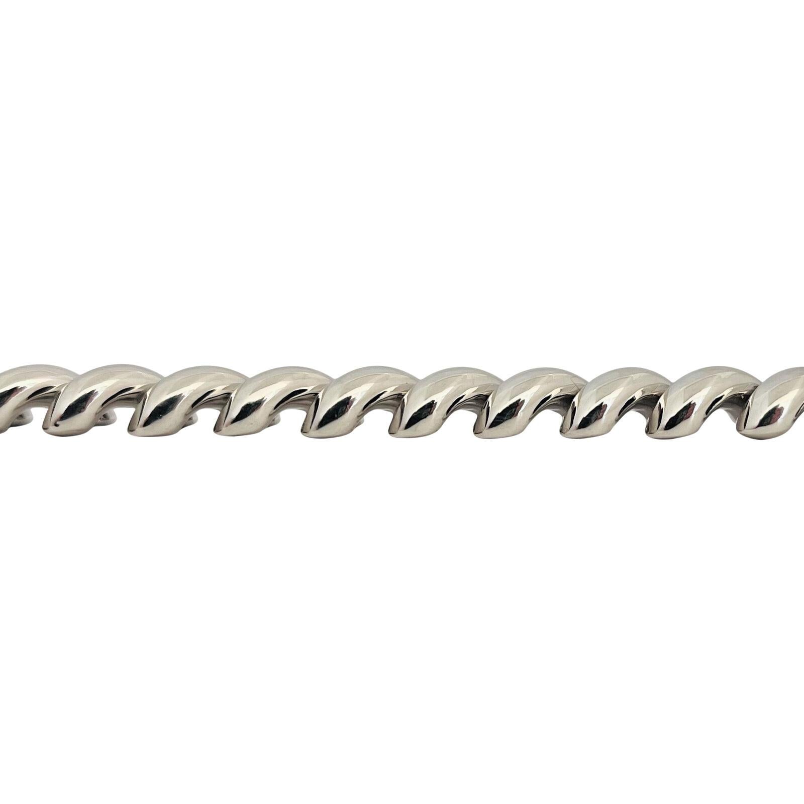 14 Karat White Gold Ladies Macaroni San Marco Link Bracelet Peru In Good Condition In Guilford, CT