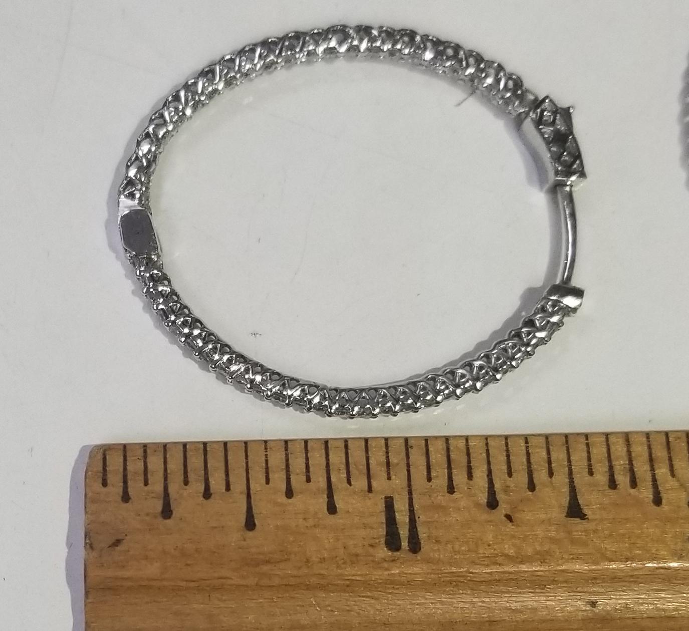 Round Cut 14 Karat White Gold Large Diamond Hoop Earrings 1.50 Carat For Sale