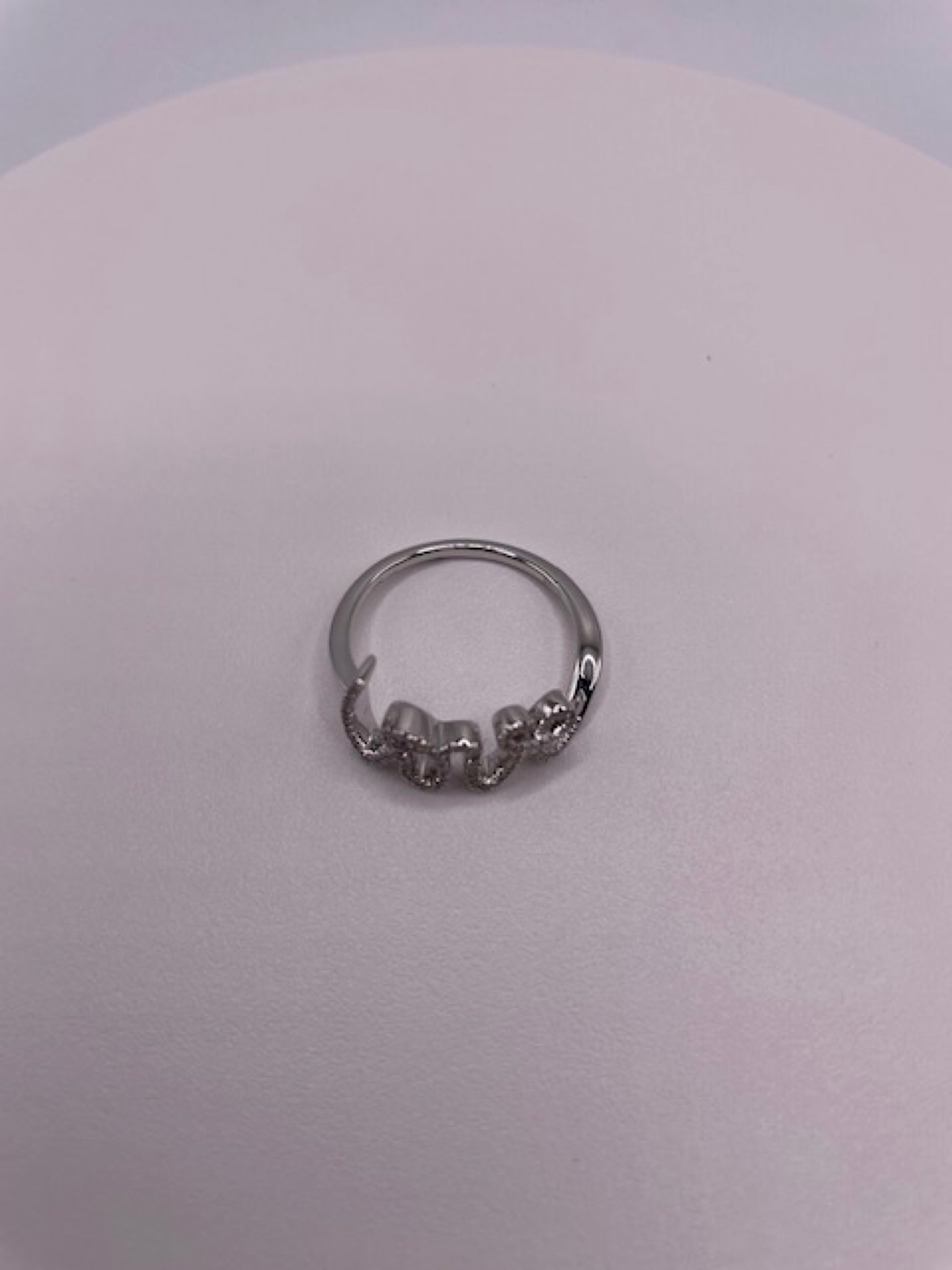 14 Karat White Gold Love Diamond Ring In New Condition For Sale In Great Neck, NY