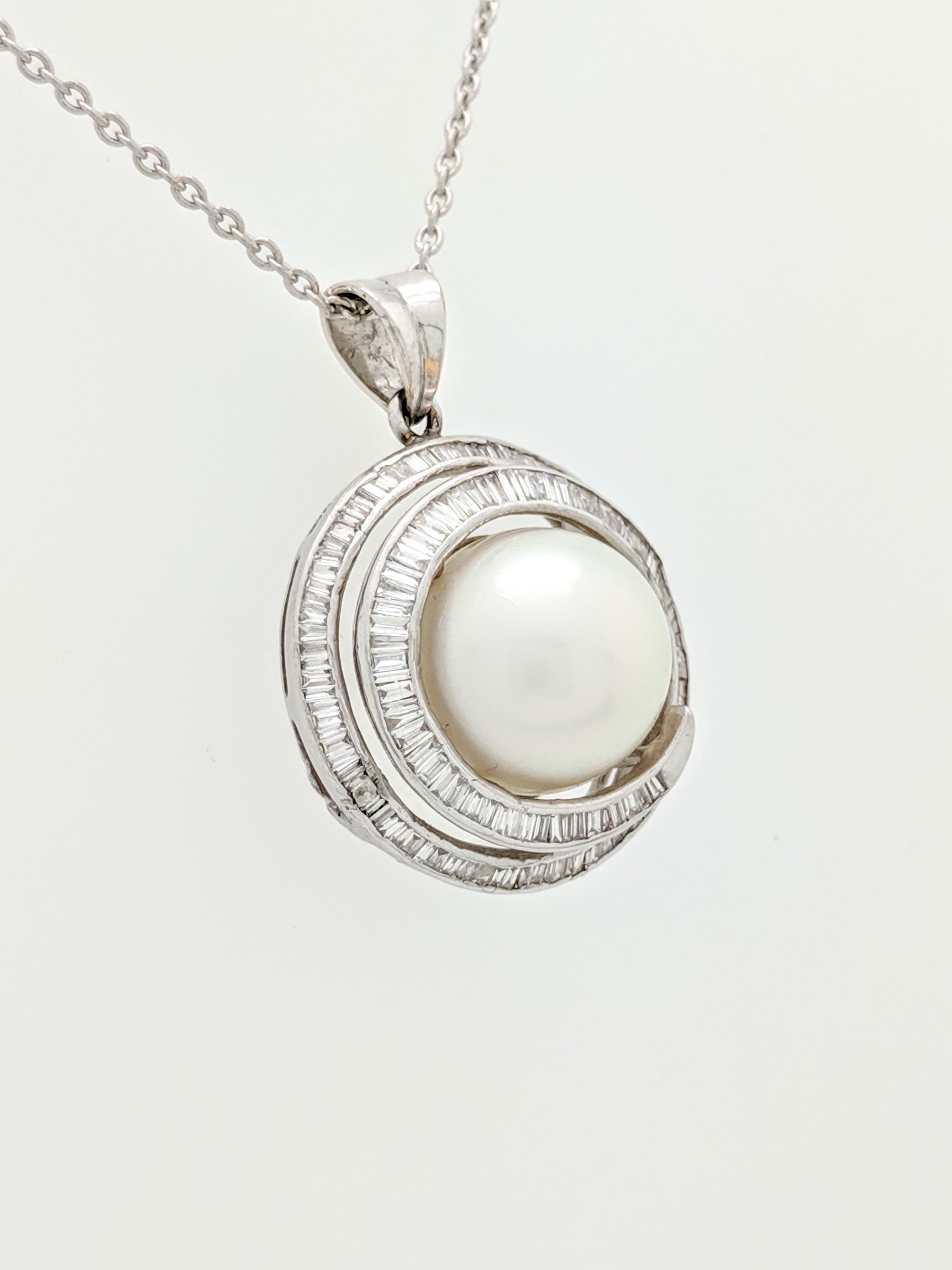 14 Karat White Gold Mabe Pearl and Baguette Cut Diamond Swirl Pendant Necklace For Sale 1