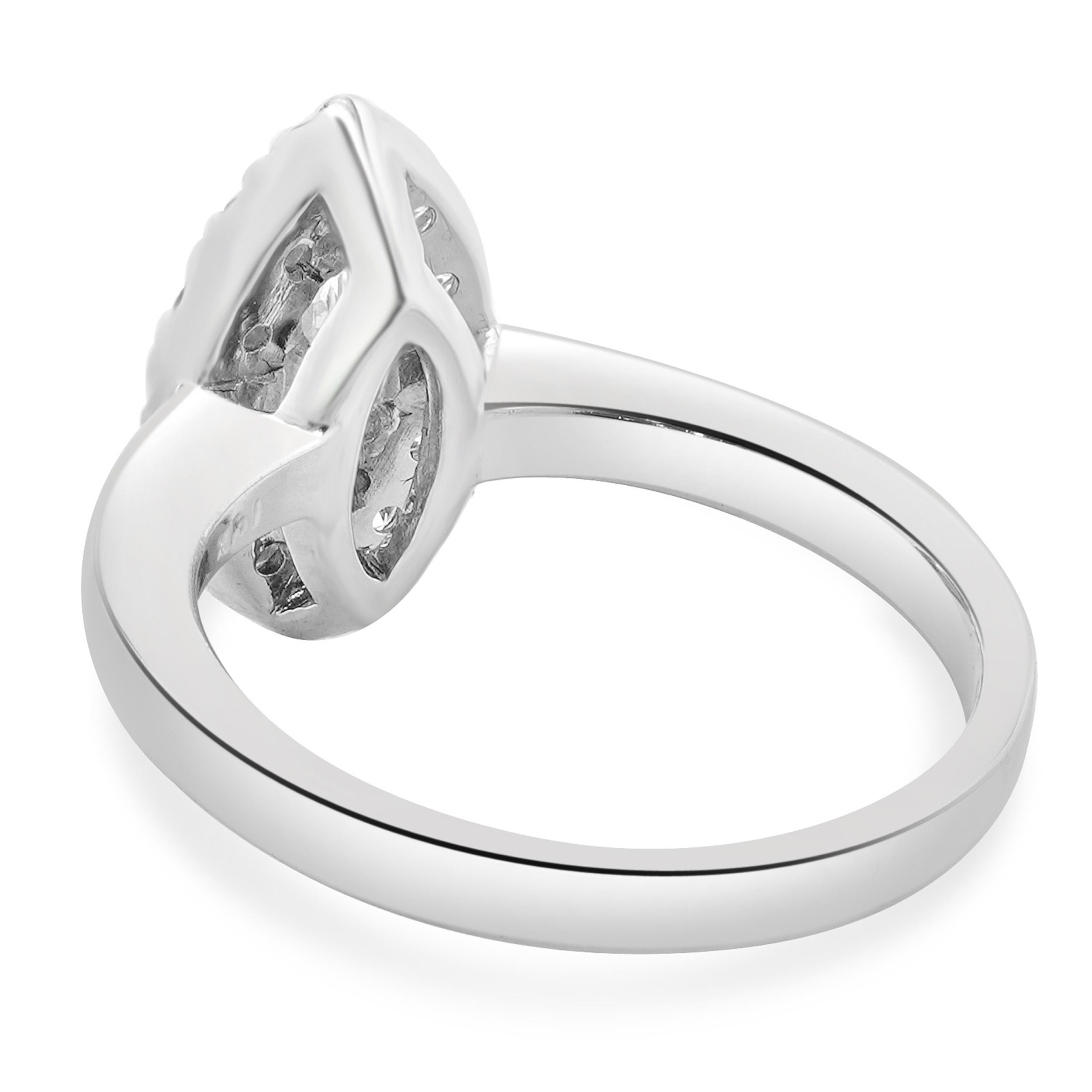14 Karat White Gold Marquise Cut Diamond Engagement Ring In Excellent Condition In Scottsdale, AZ