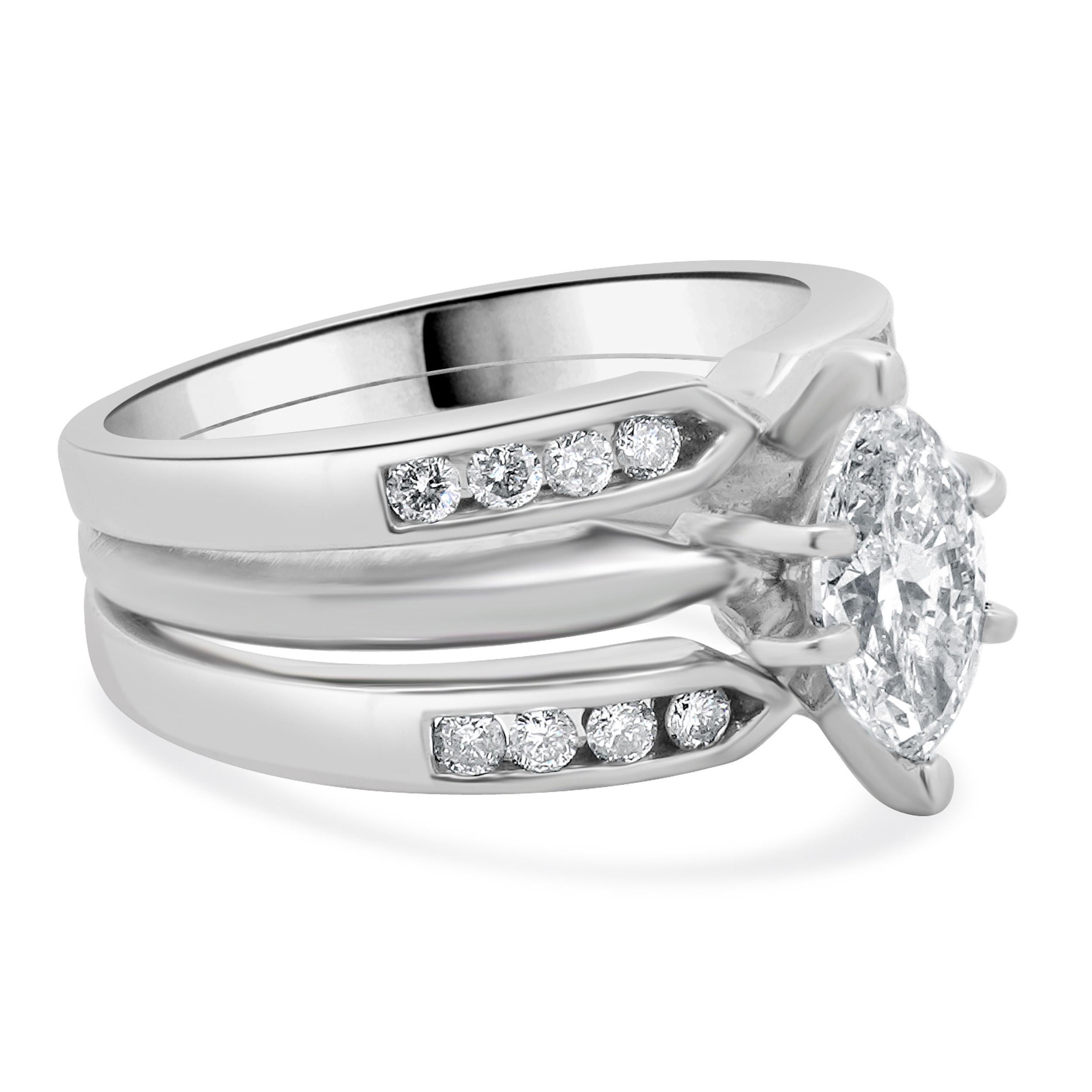 Anello di fidanzamento con diamante taglio marquise in oro bianco 14 carati In condizioni ottime in vendita a Scottsdale, AZ
