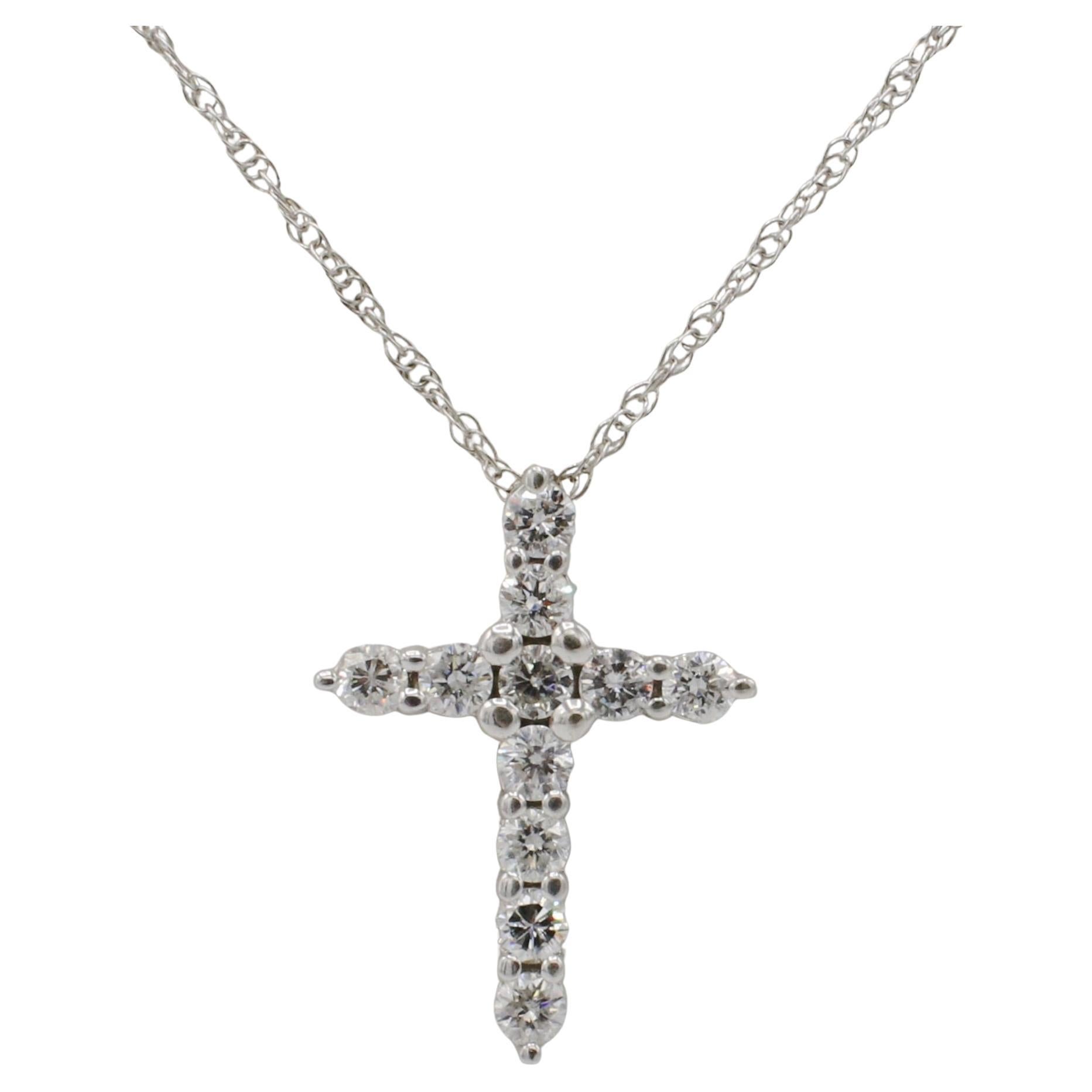 14 Karat White Gold Natural Diamond Cross Pendant Drop Necklace